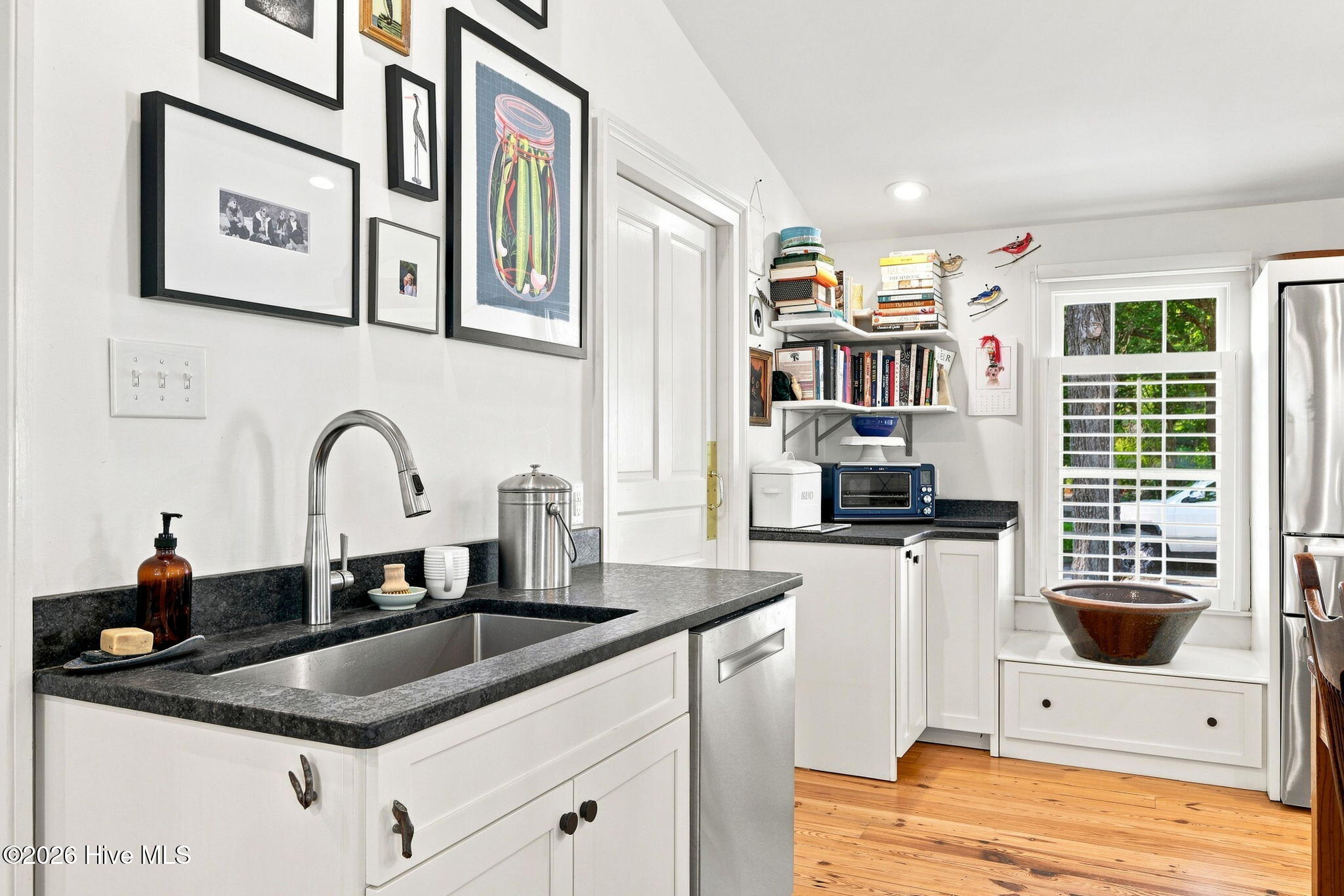 120 Moore Street Property Photo 20