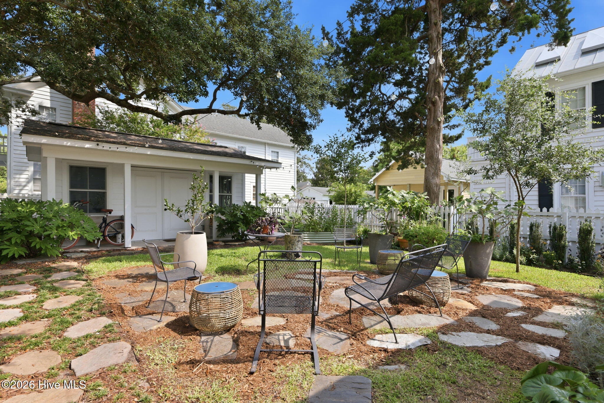 120 Moore Street Property Photo 42