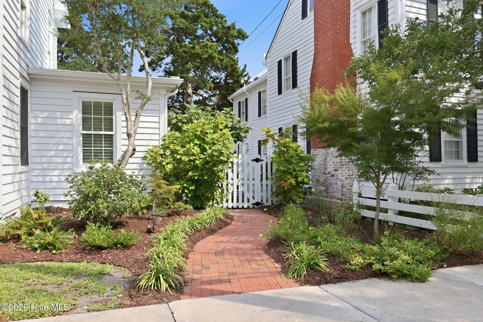 120 Moore Street Property Photo 48