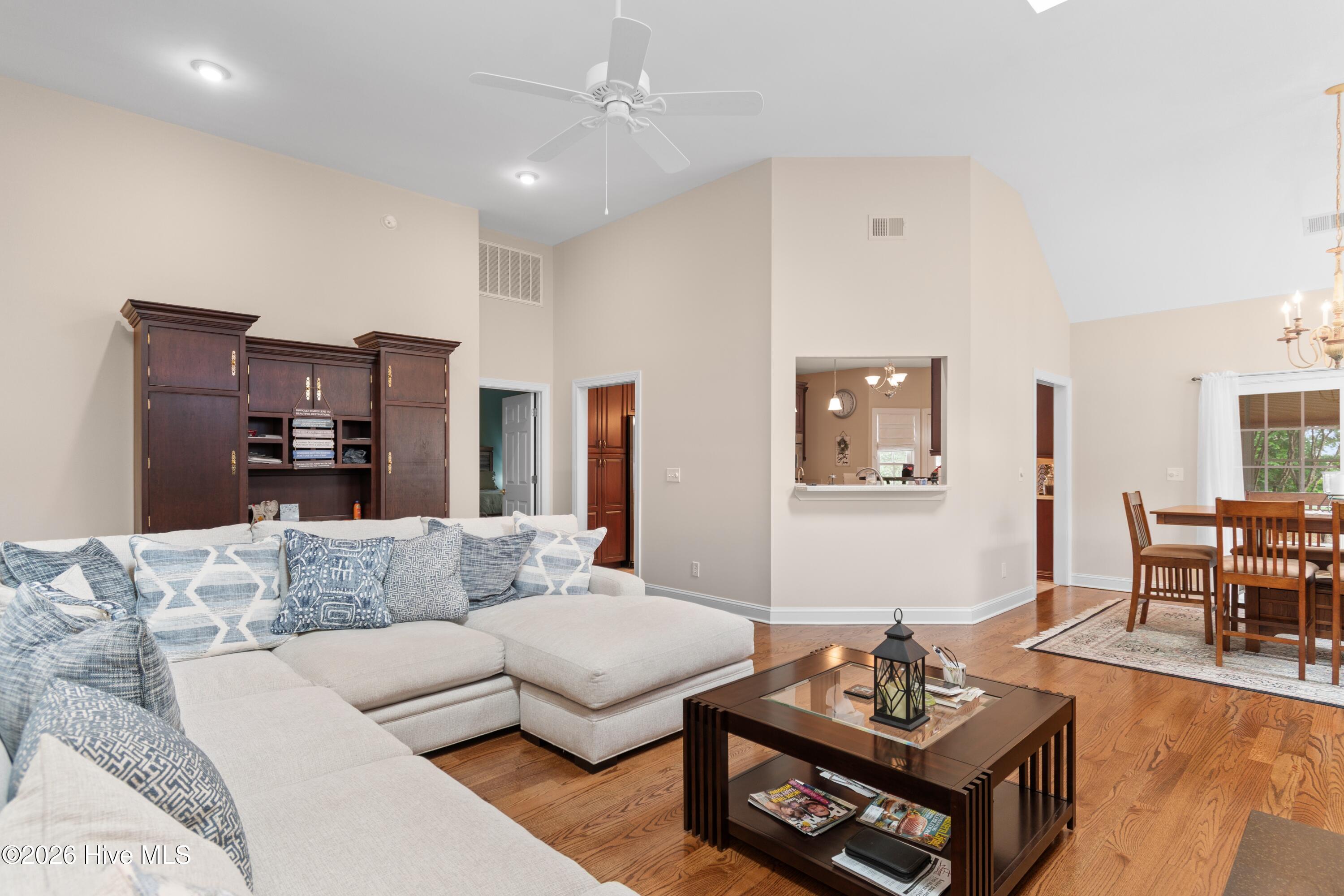 8865 Smithfield Drive Nw Property Photo 11