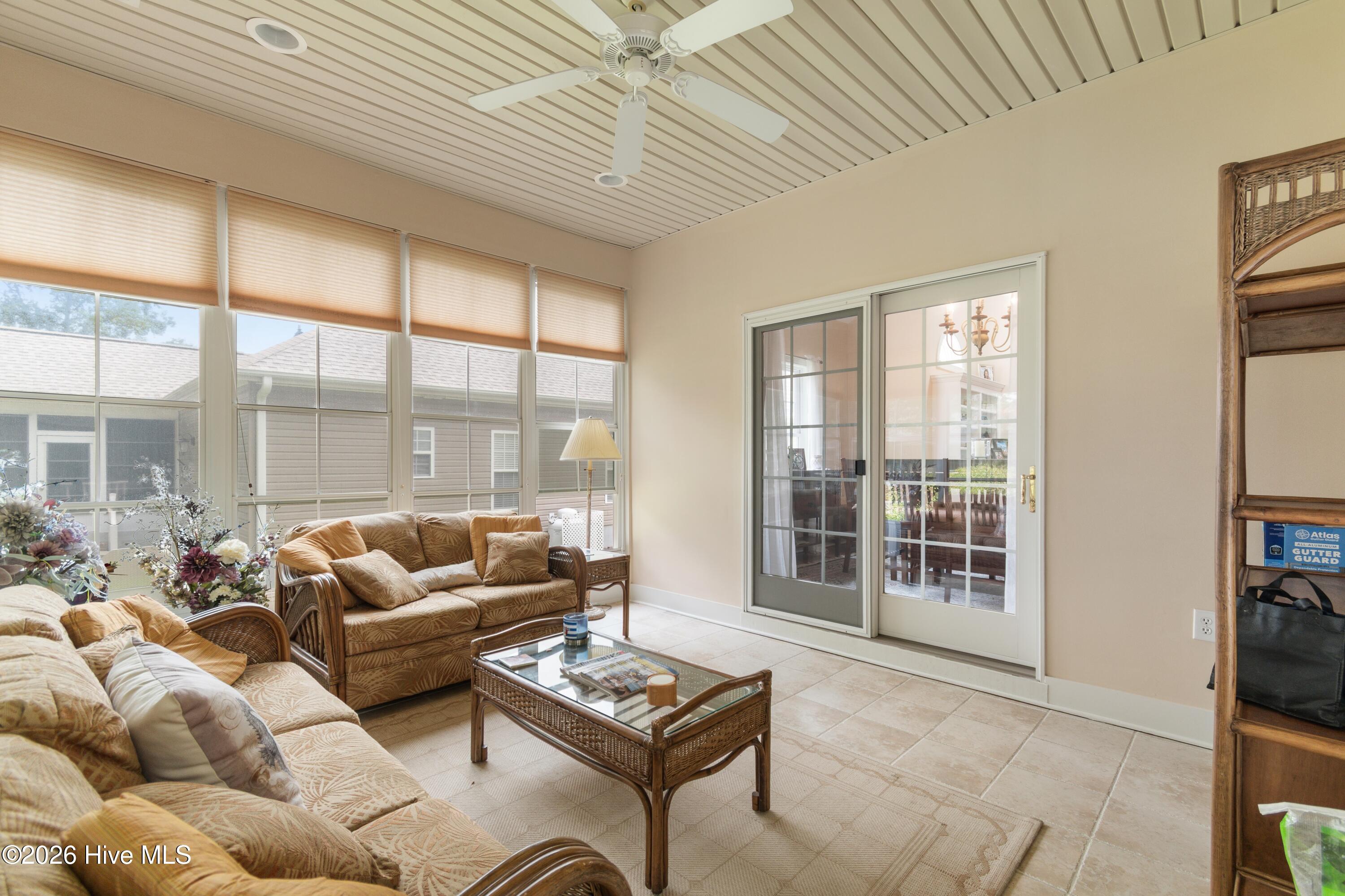 8865 Smithfield Drive Nw Property Photo 14