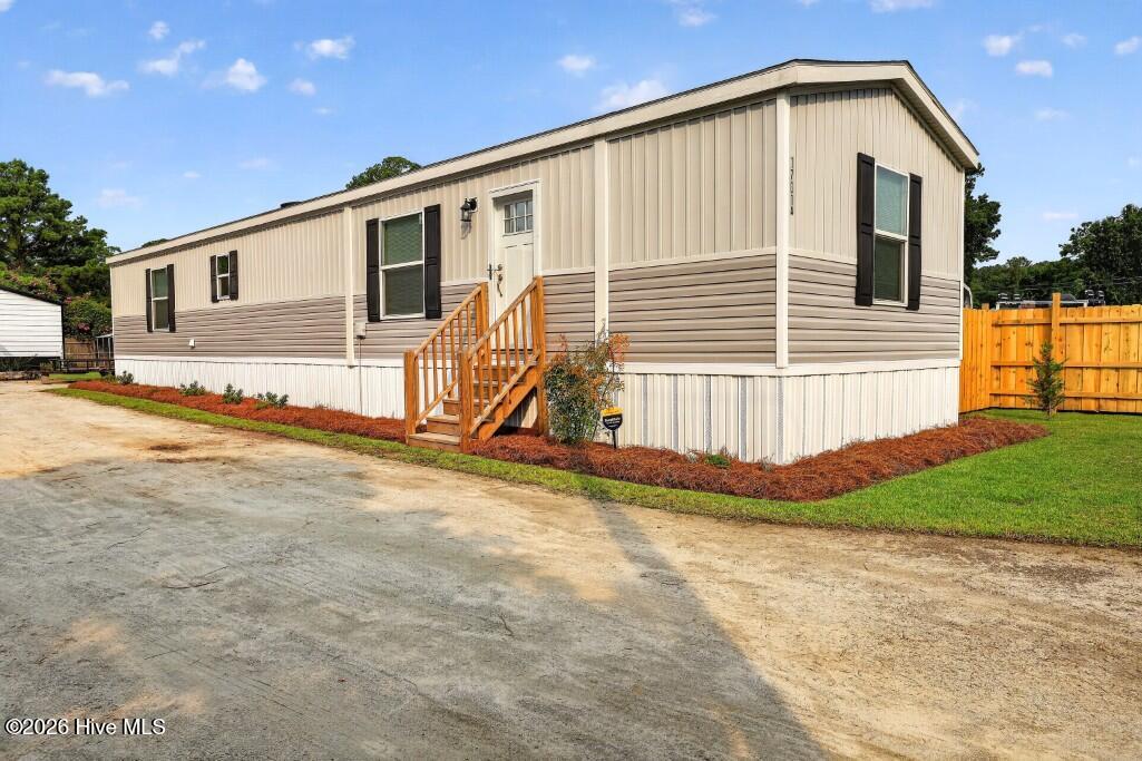 1701a Green Springs Road Property Photo 1
