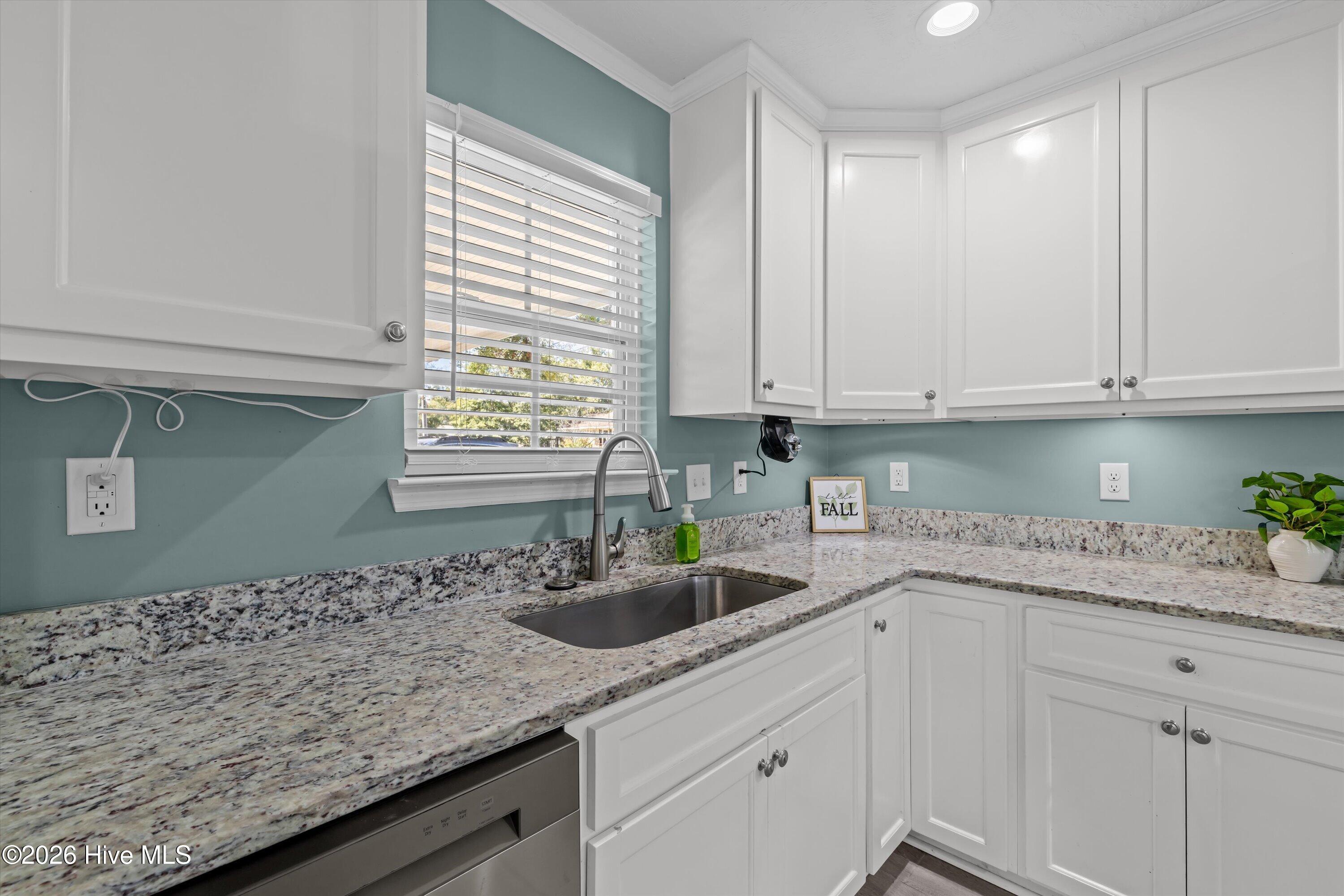 606 Merrymont Drive Property Photo 11