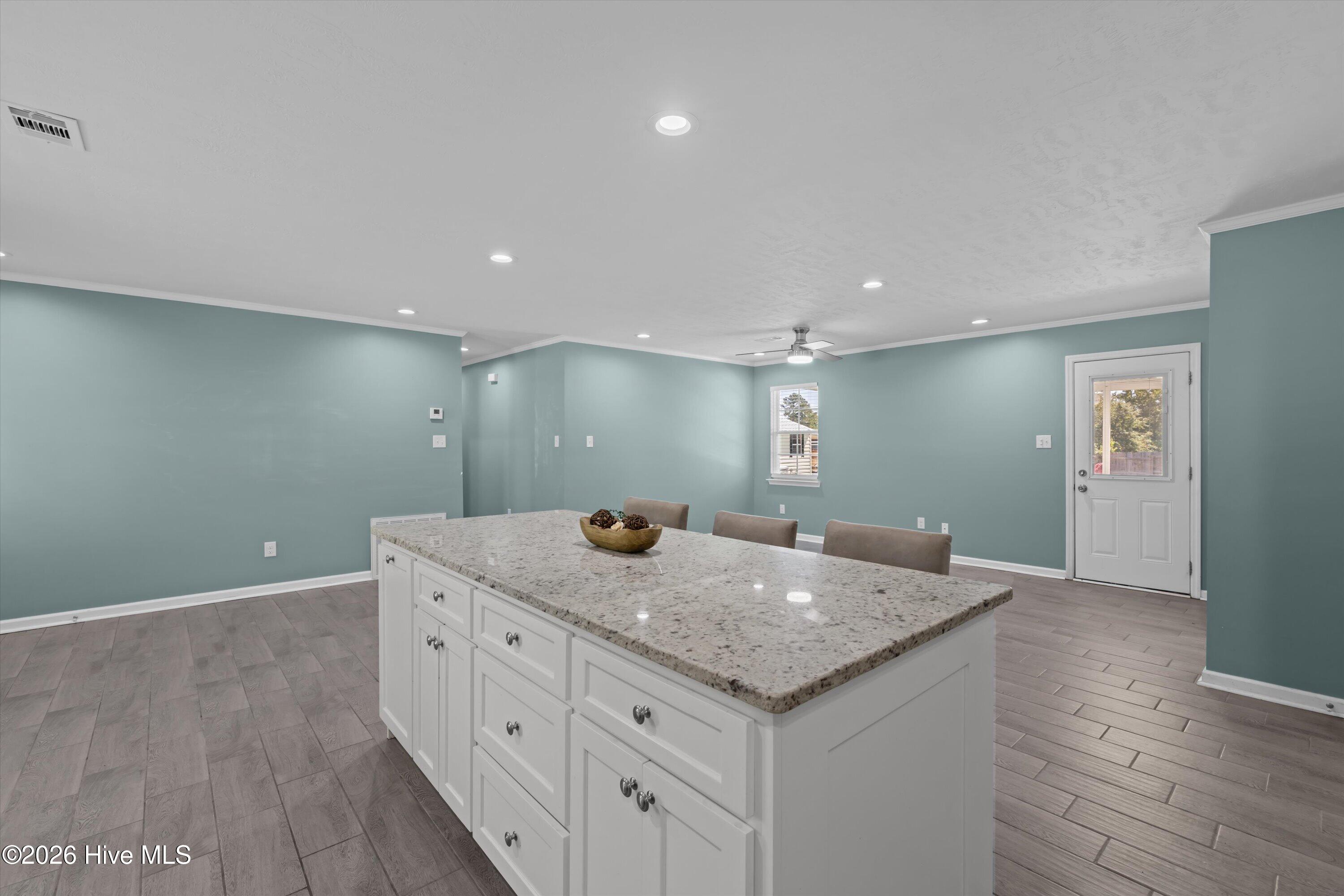 606 Merrymont Drive Property Photo 14