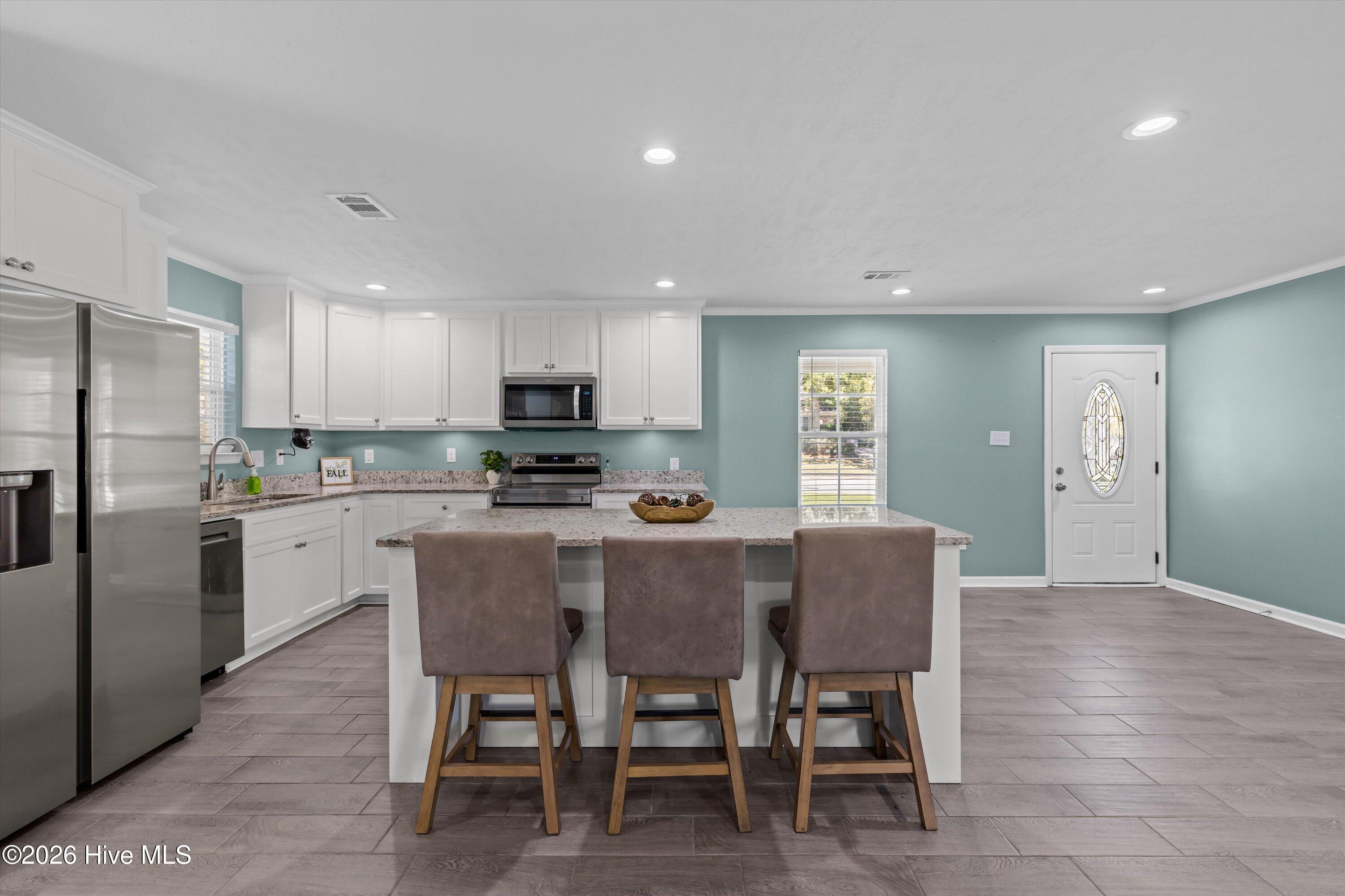 606 Merrymont Drive Property Photo 15