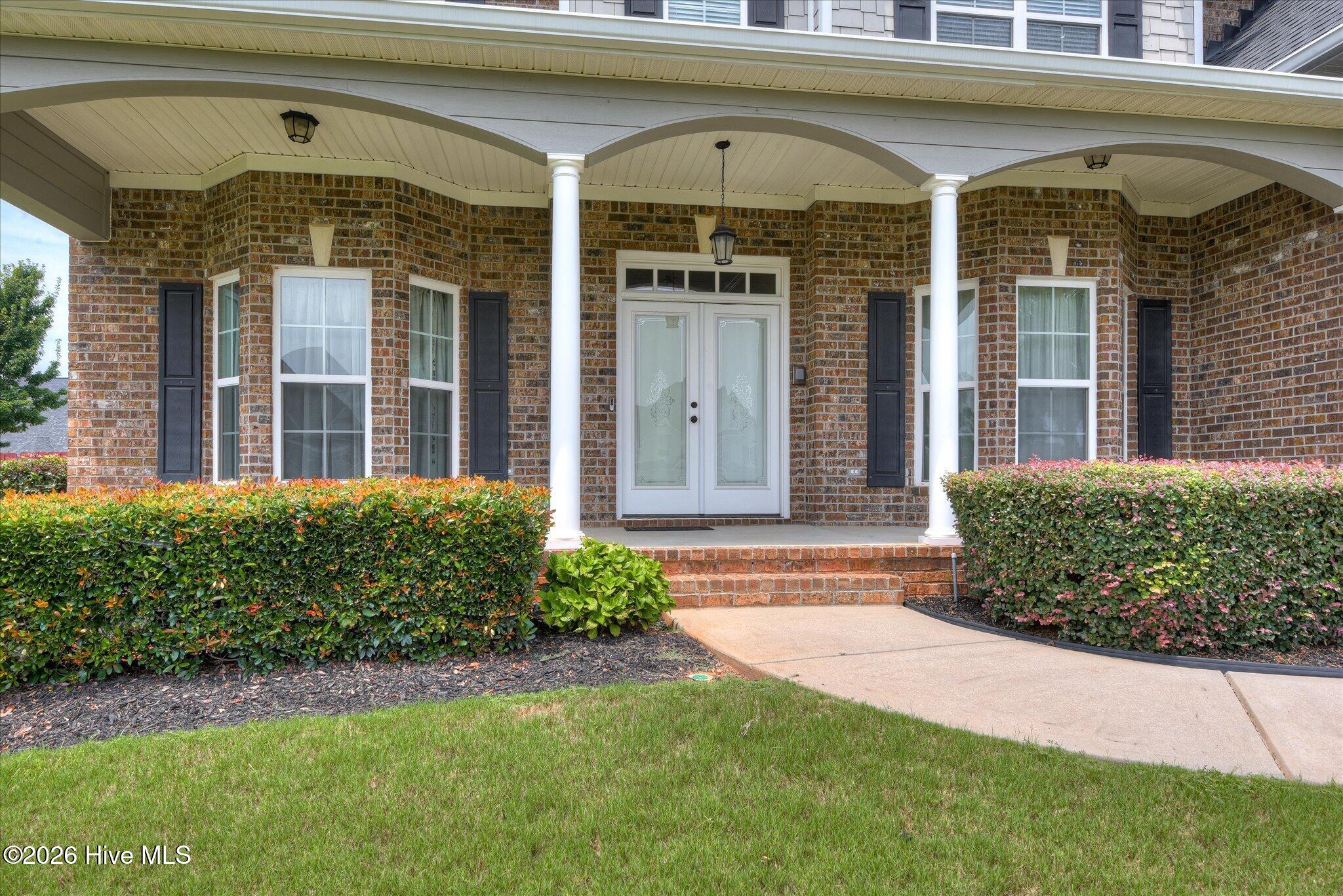 1016 Winding Trail Property Photo 4