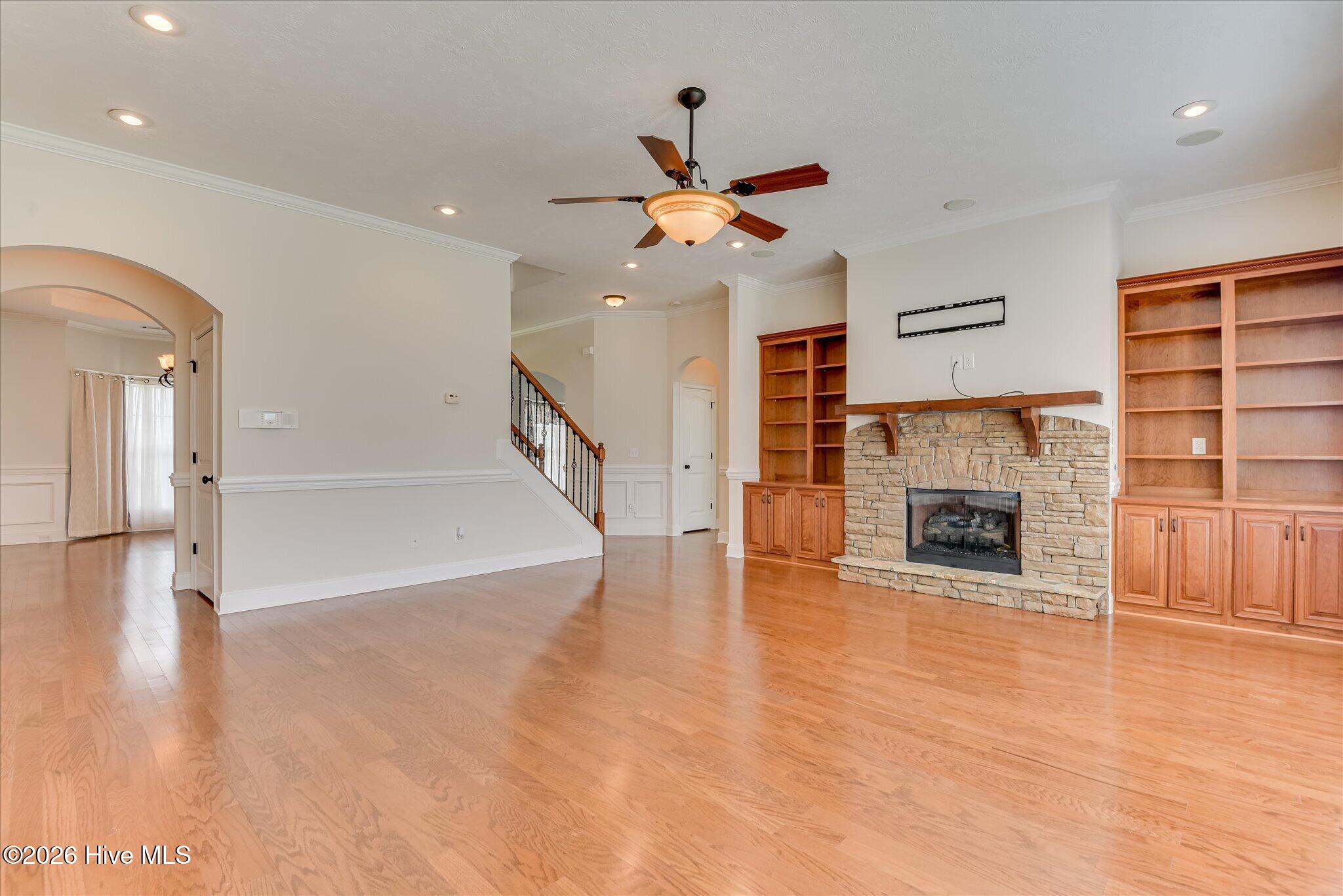 1016 Winding Trail Property Photo 10