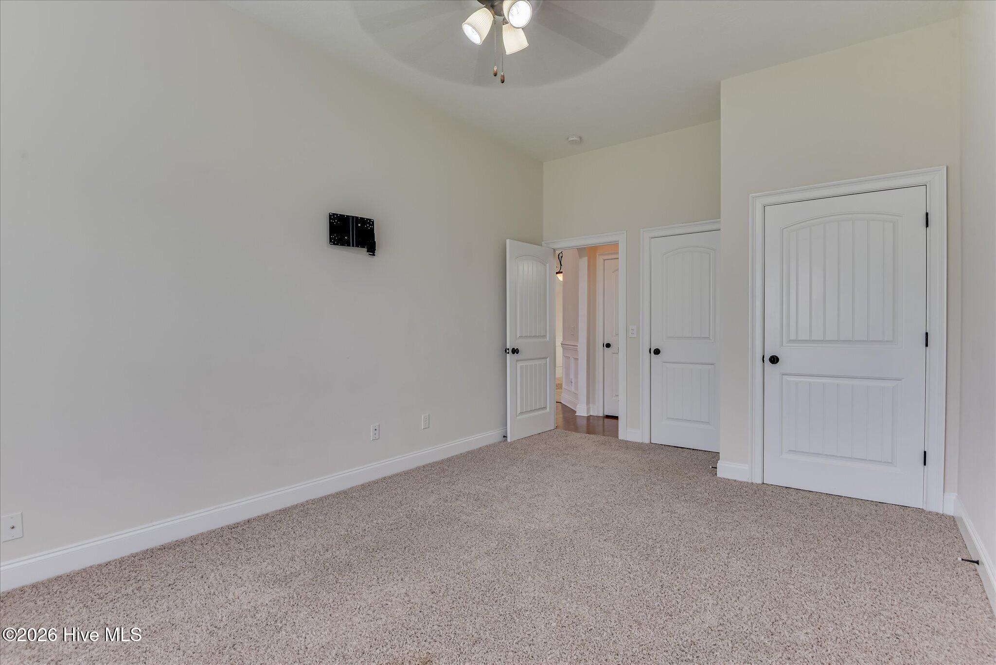 1016 Winding Trail Property Photo 24