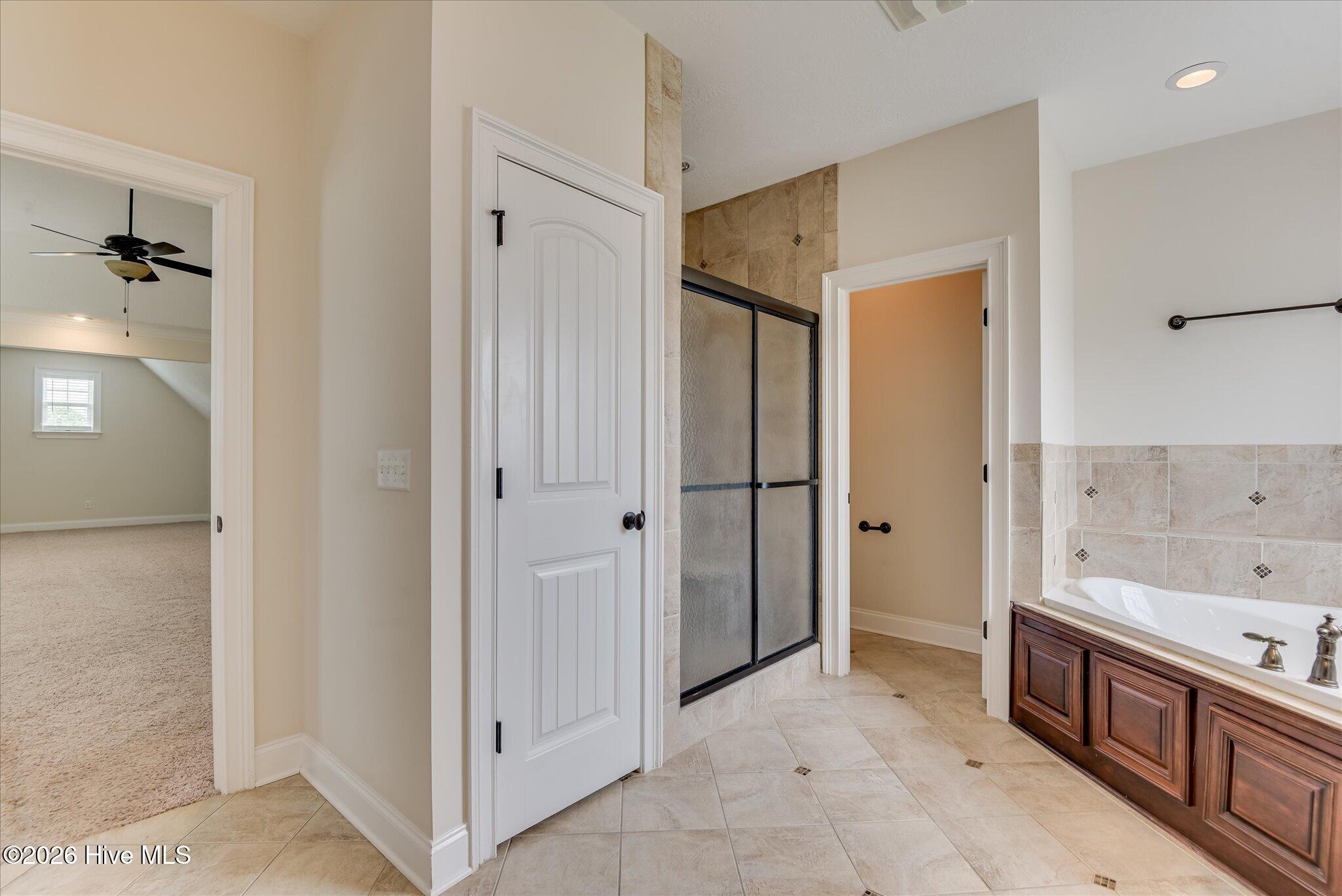 1016 Winding Trail Property Photo 34