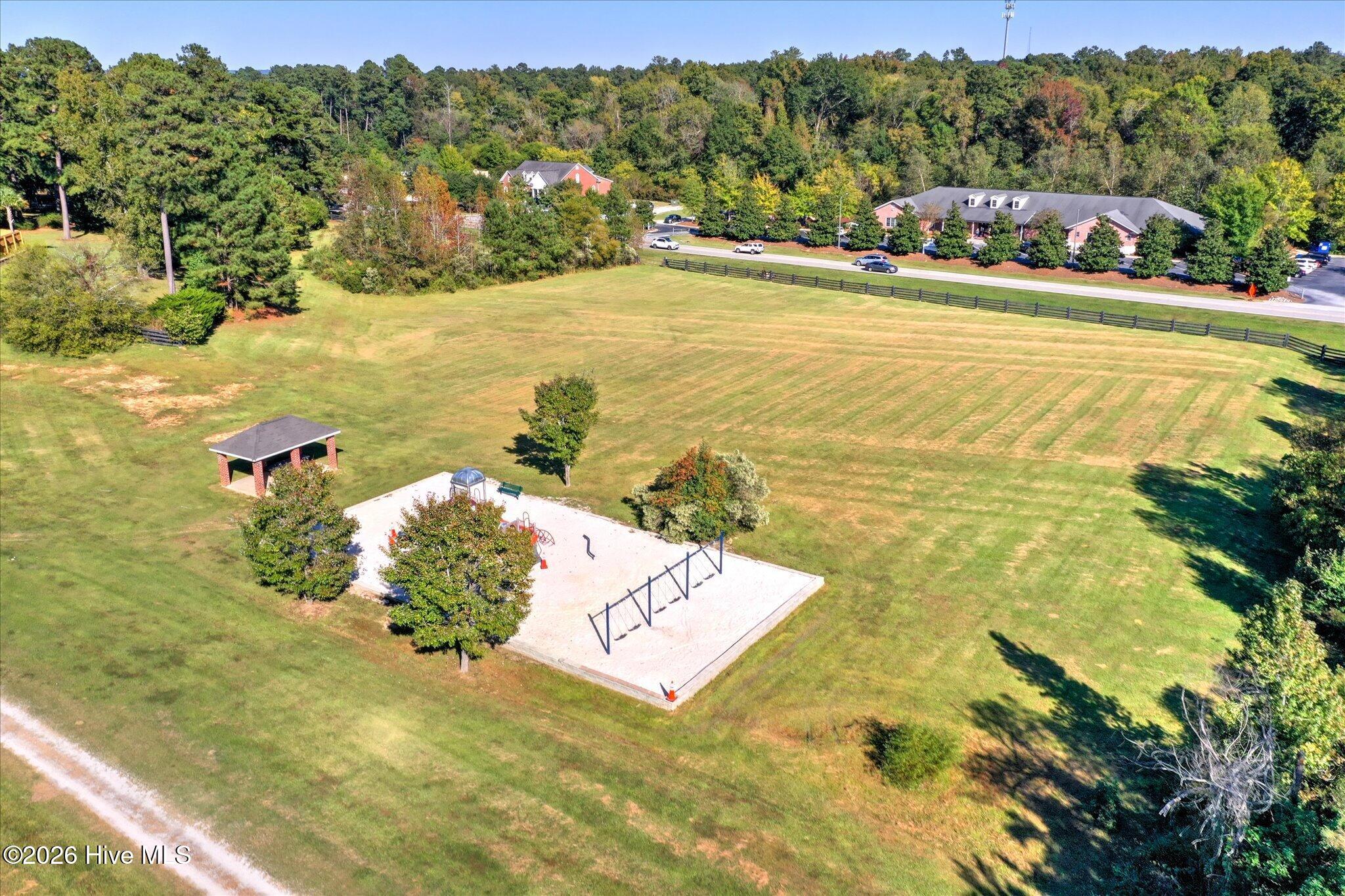 1016 Winding Trail Property Photo 57