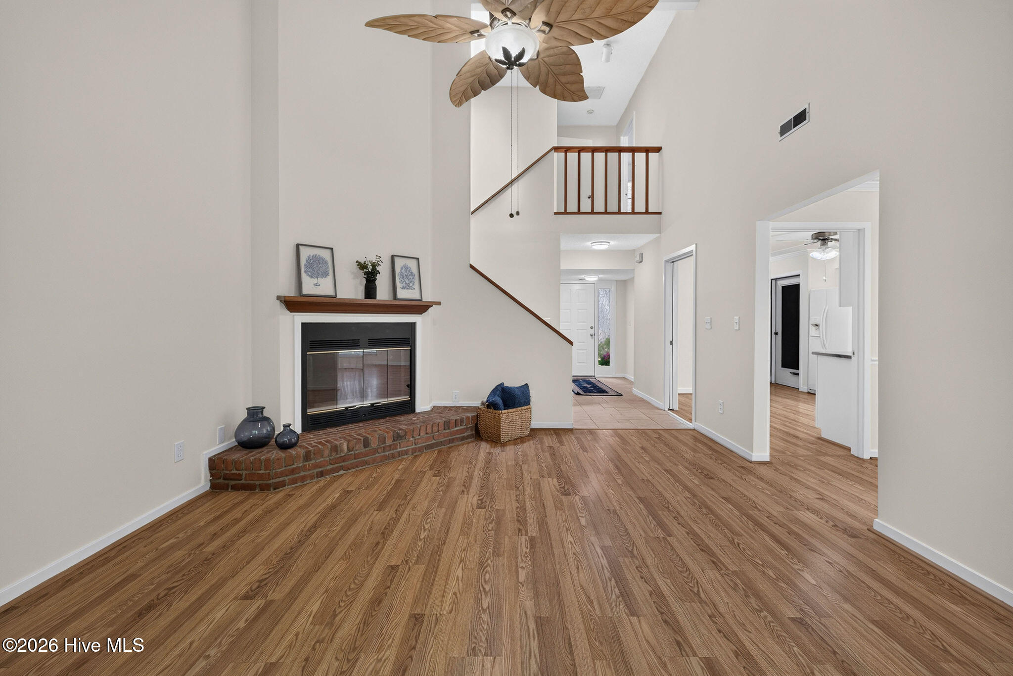 971 Birch Creek Drive Property Photo 8