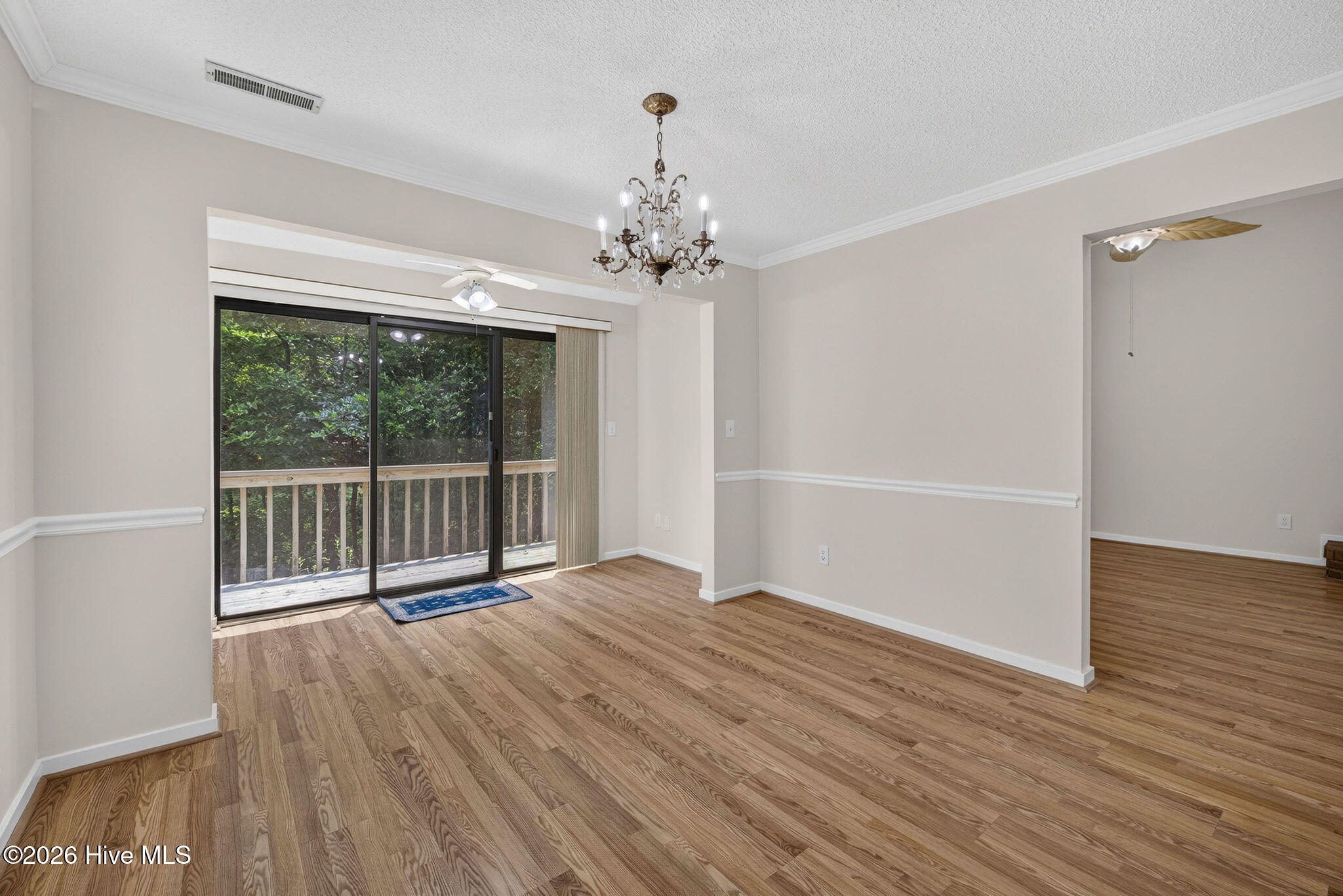 971 Birch Creek Drive Property Photo 12