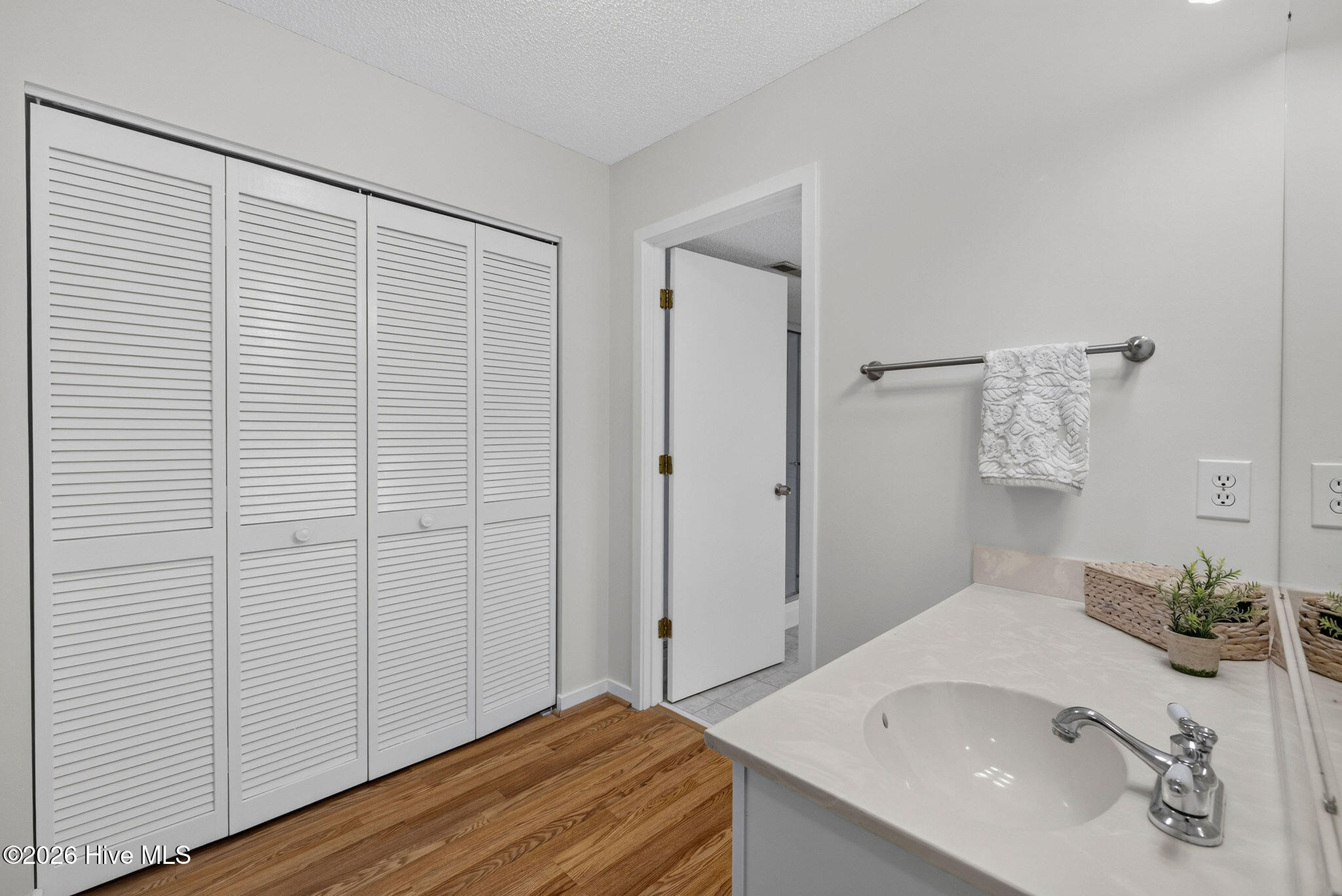 971 Birch Creek Drive Property Photo 25