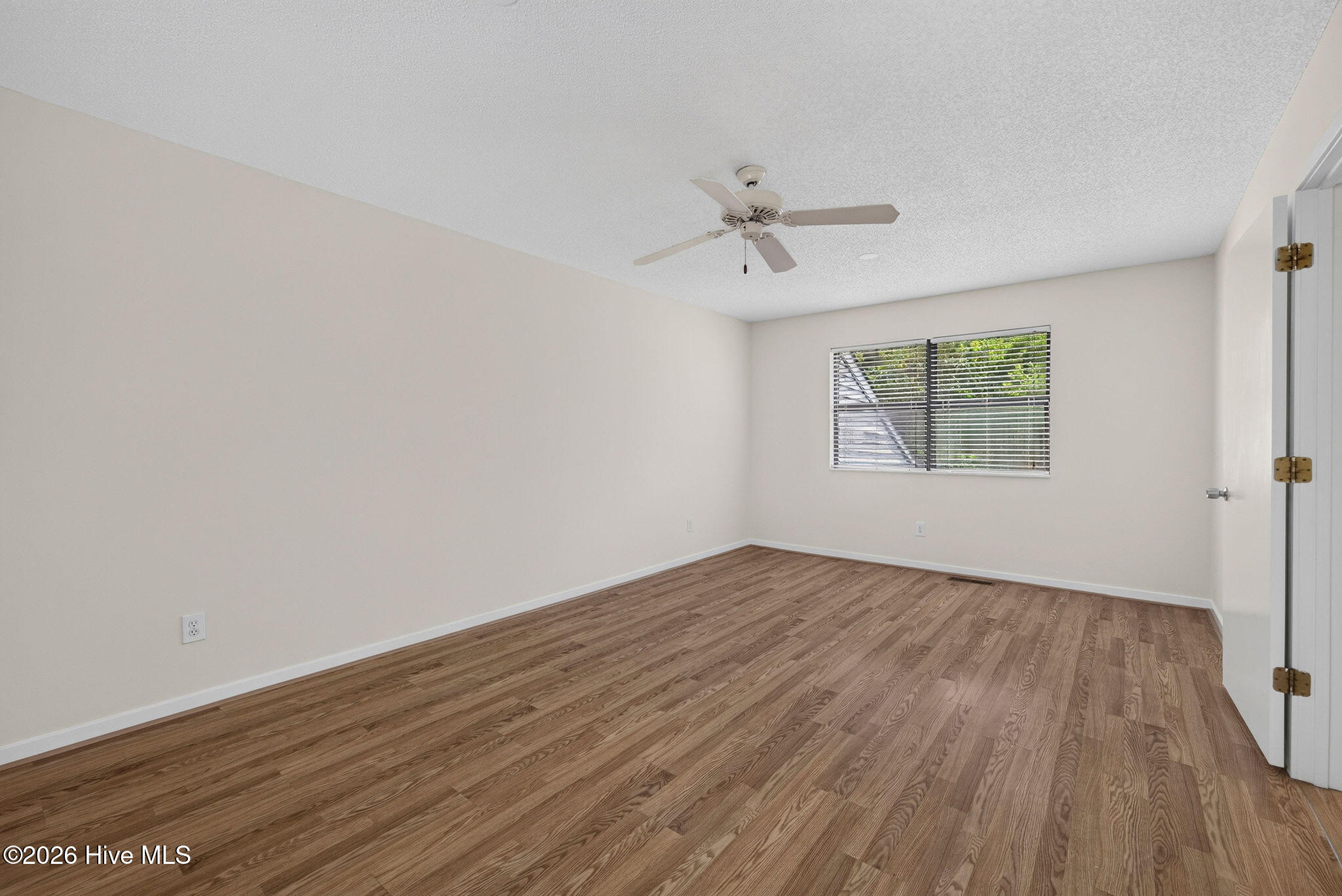 971 Birch Creek Drive Property Photo 28