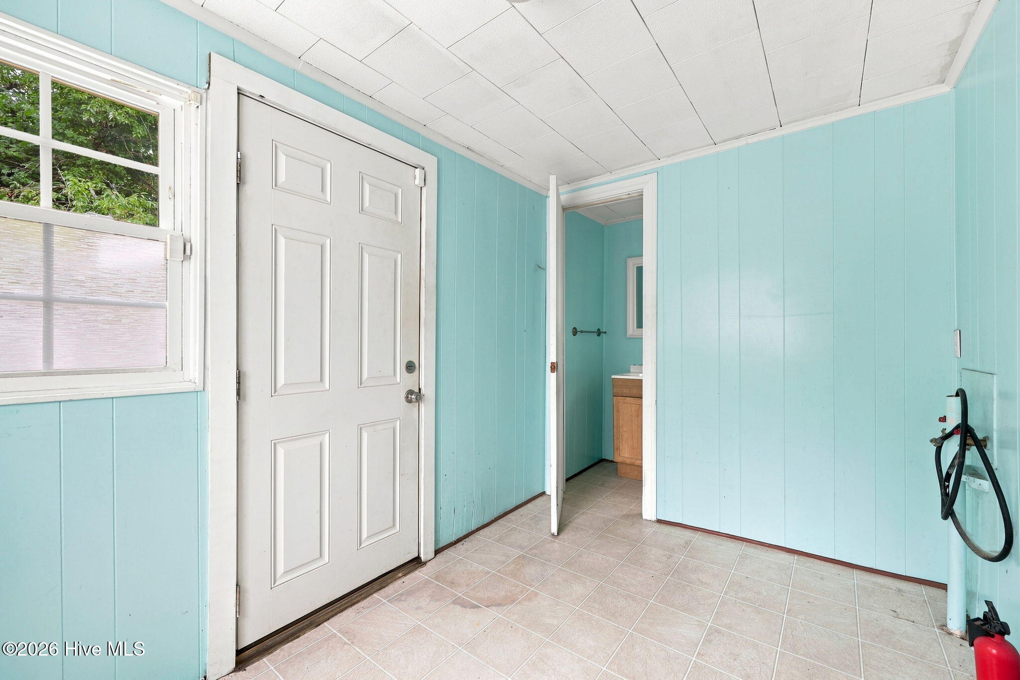 203 Fairview Street Property Photo 20