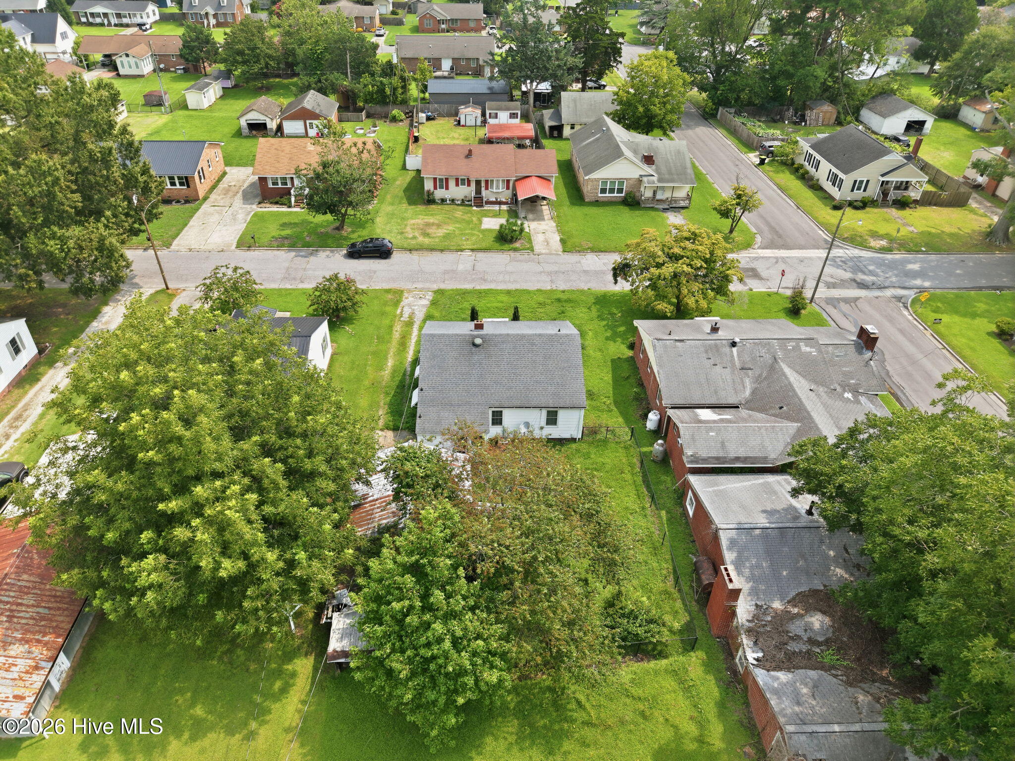203 Fairview Street Property Photo 32