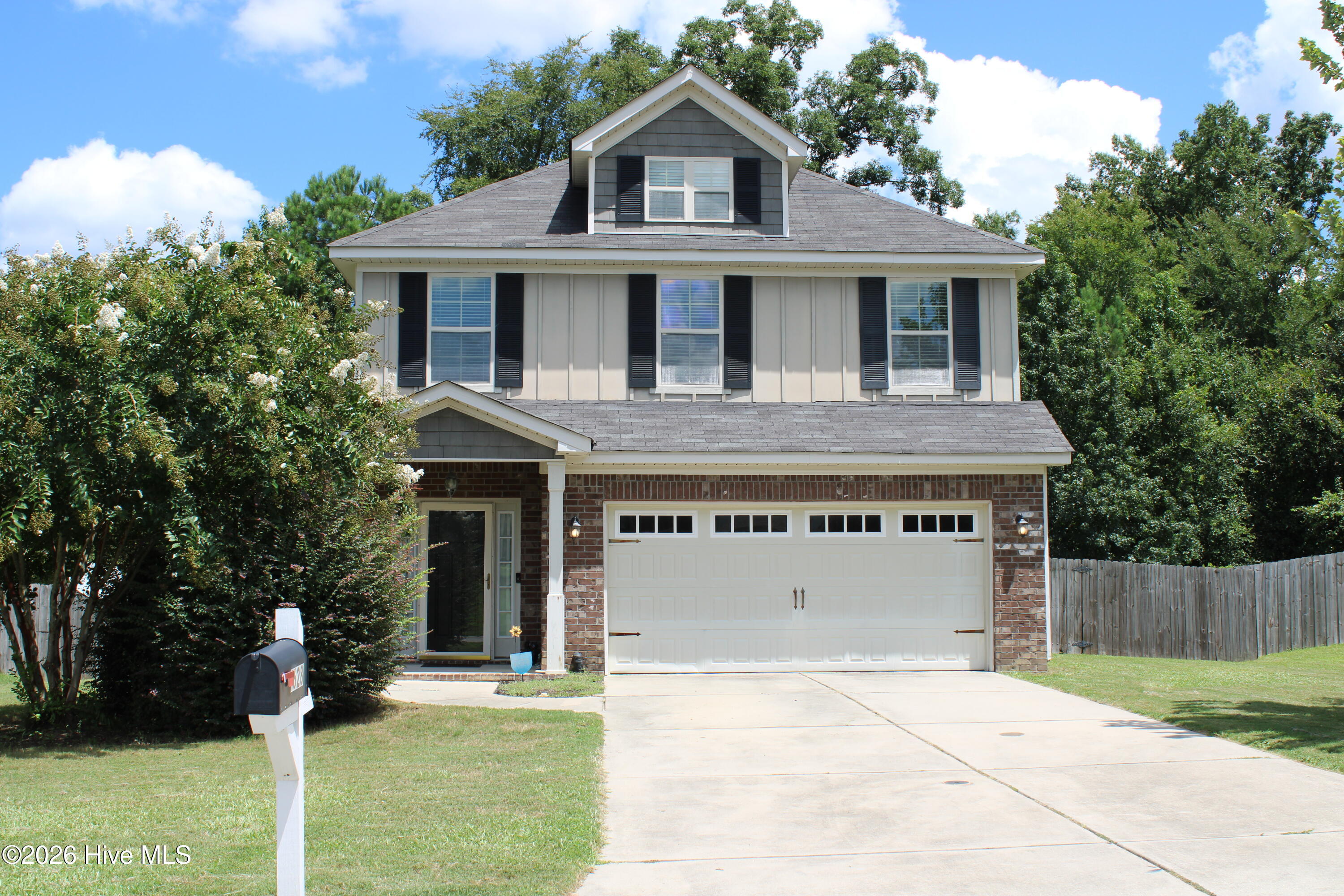 1628 Cedar Hill Drive Property Photo 1