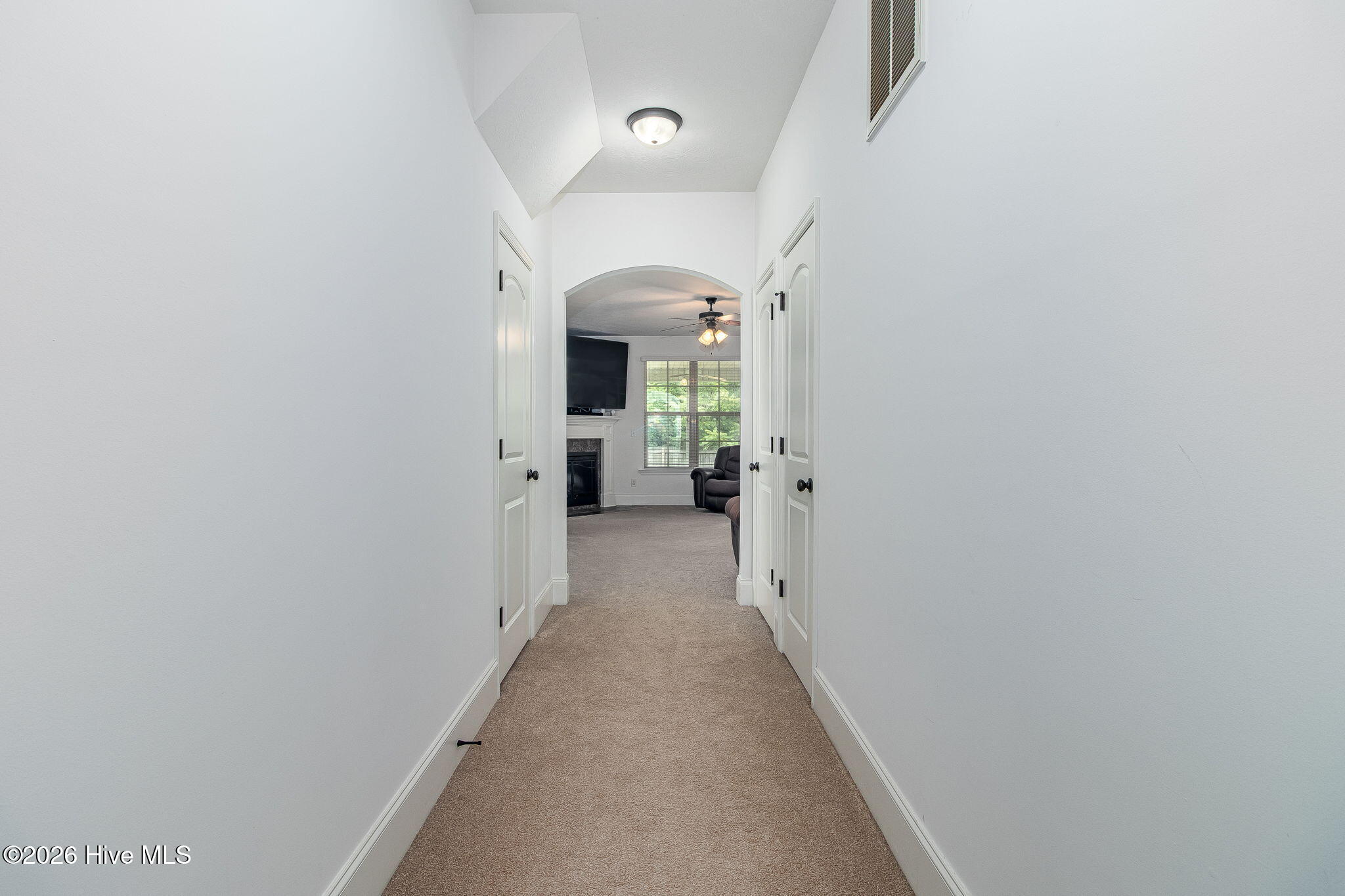 1628 Cedar Hill Drive Property Photo 3