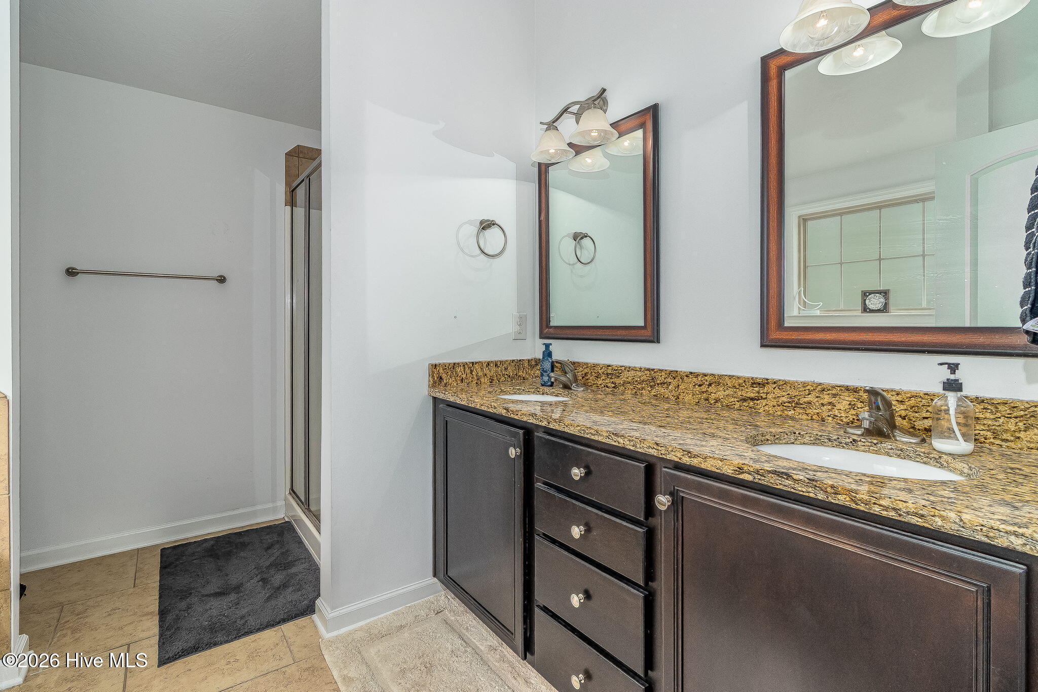 1628 Cedar Hill Drive Property Photo 14