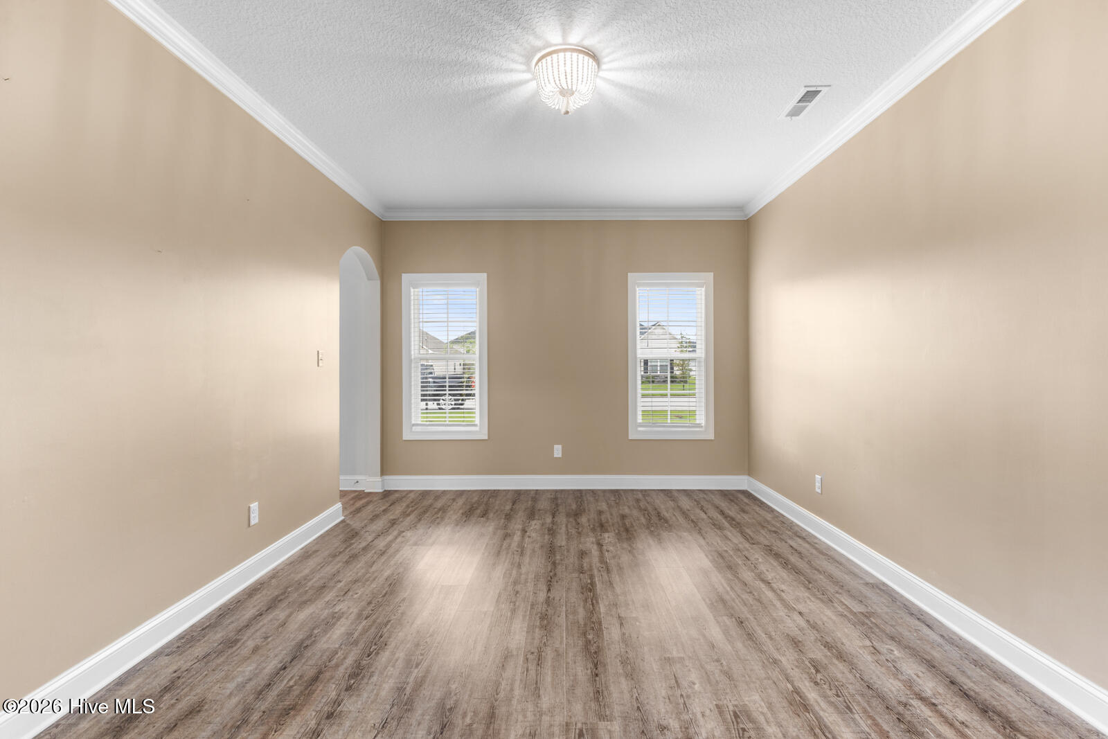 451 Worsley Way Property Photo 17