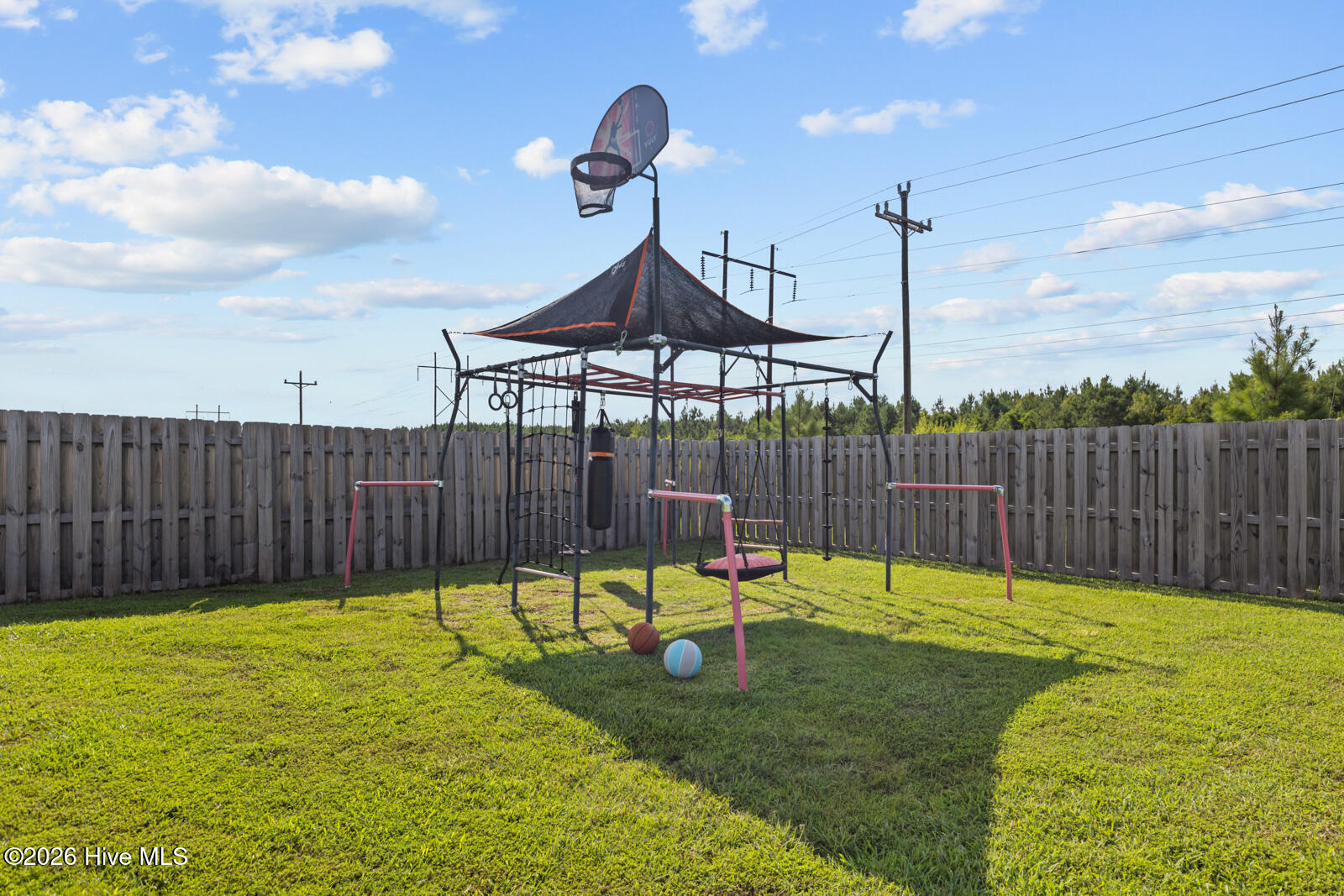 451 Worsley Way Property Photo 44