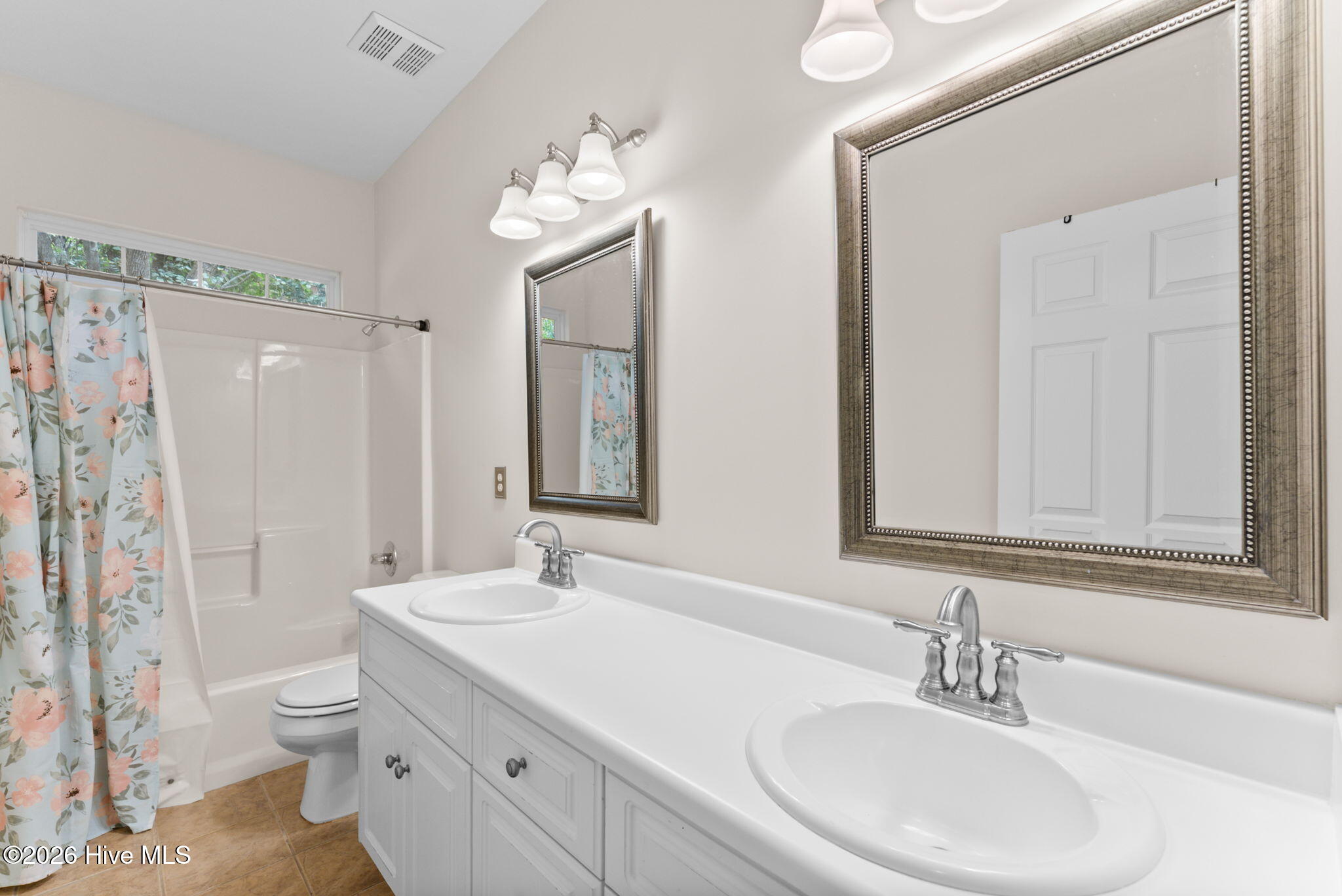773 Locks Way Property Photo 34