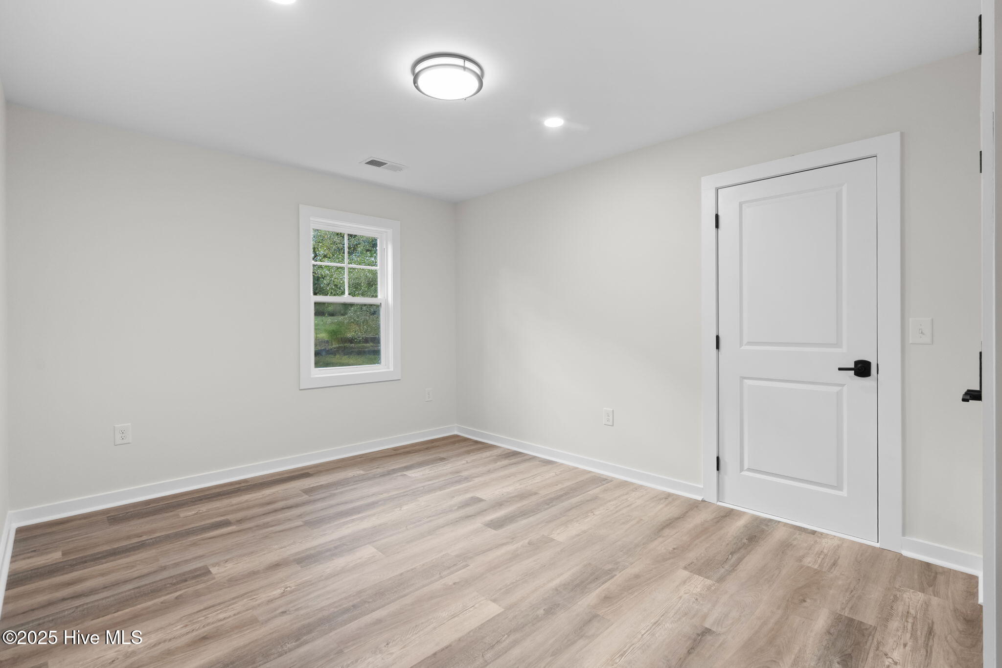 205 Cameron Avenue Property Photo 23
