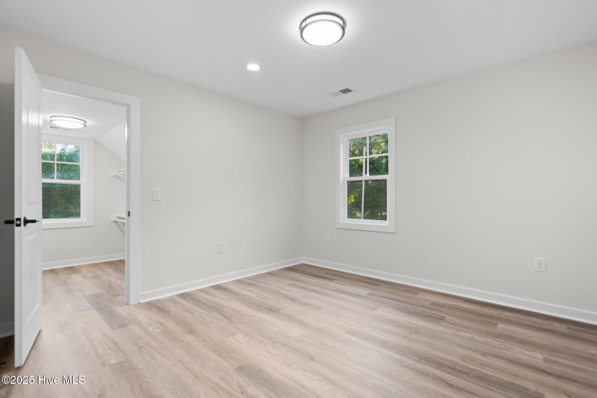 205 Cameron Avenue Property Photo 25