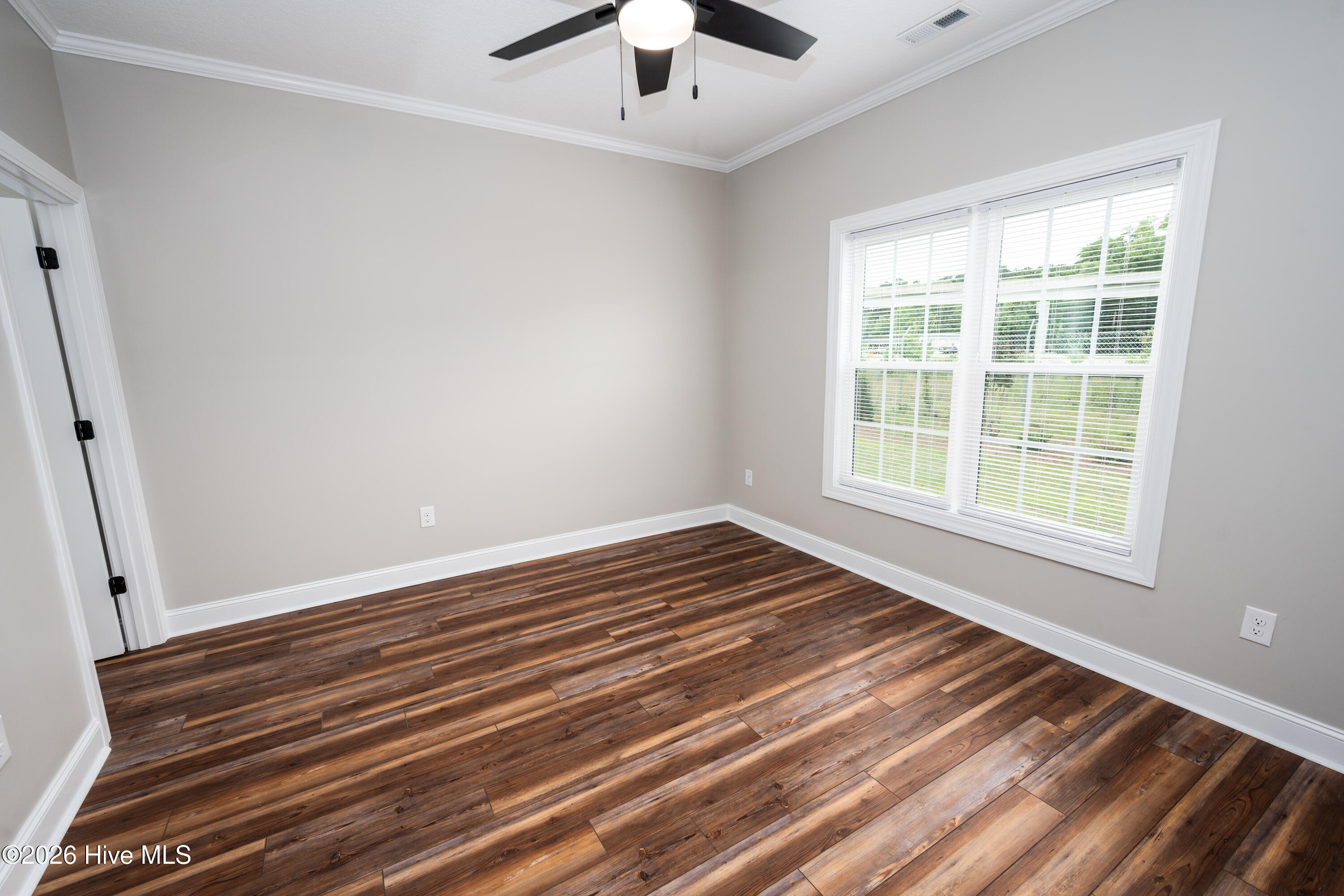 132 Macdonald Boulevard Property Photo 11