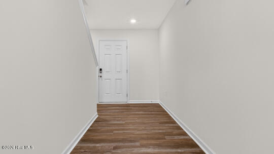 508 Chestnut Oak Drive Property Photo 3