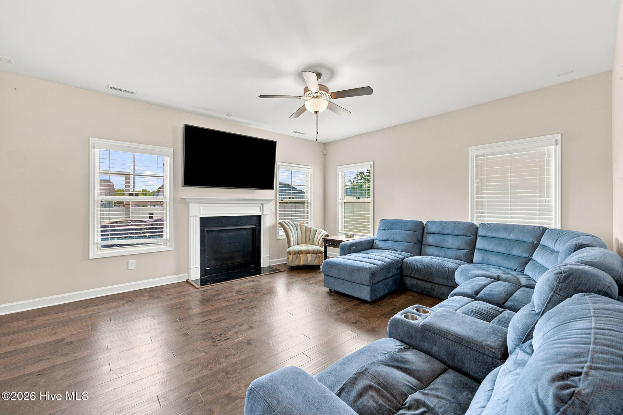 279 Copper Creek Drive Property Photo 12