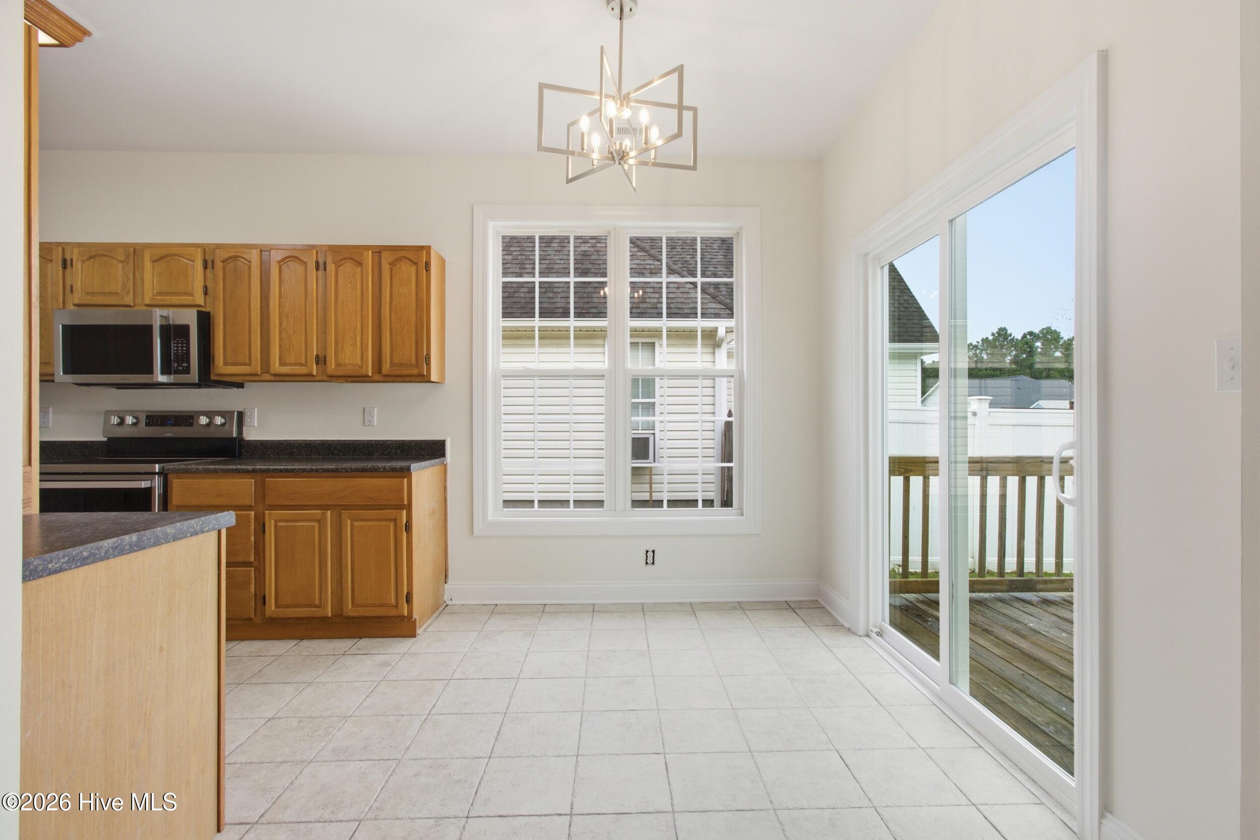 189 Crooked Run Drive Property Photo 12