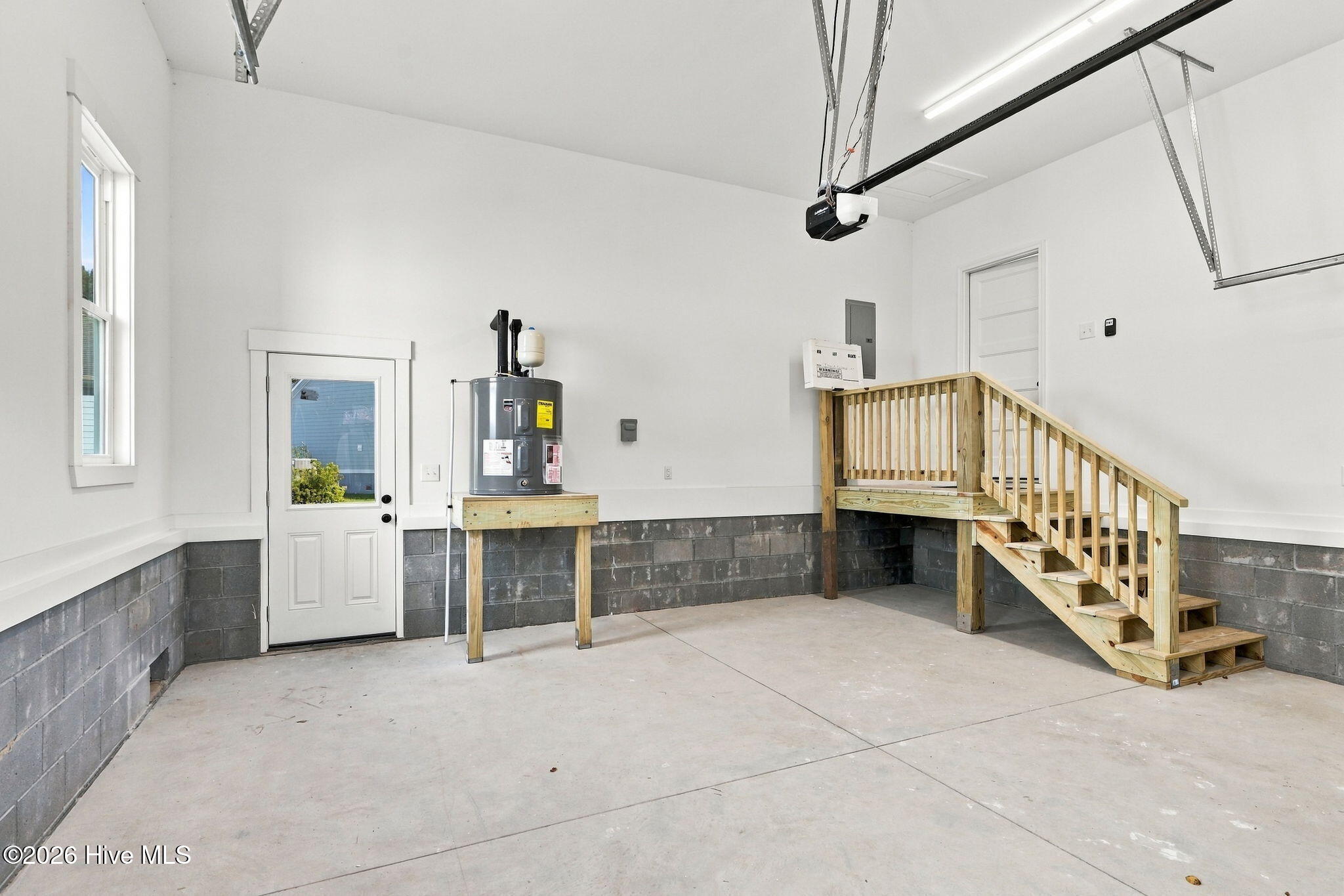 102 N River Club Drive Property Photo 6