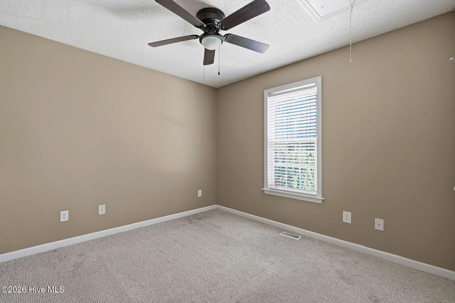 130 Walton Circle Property Photo 22