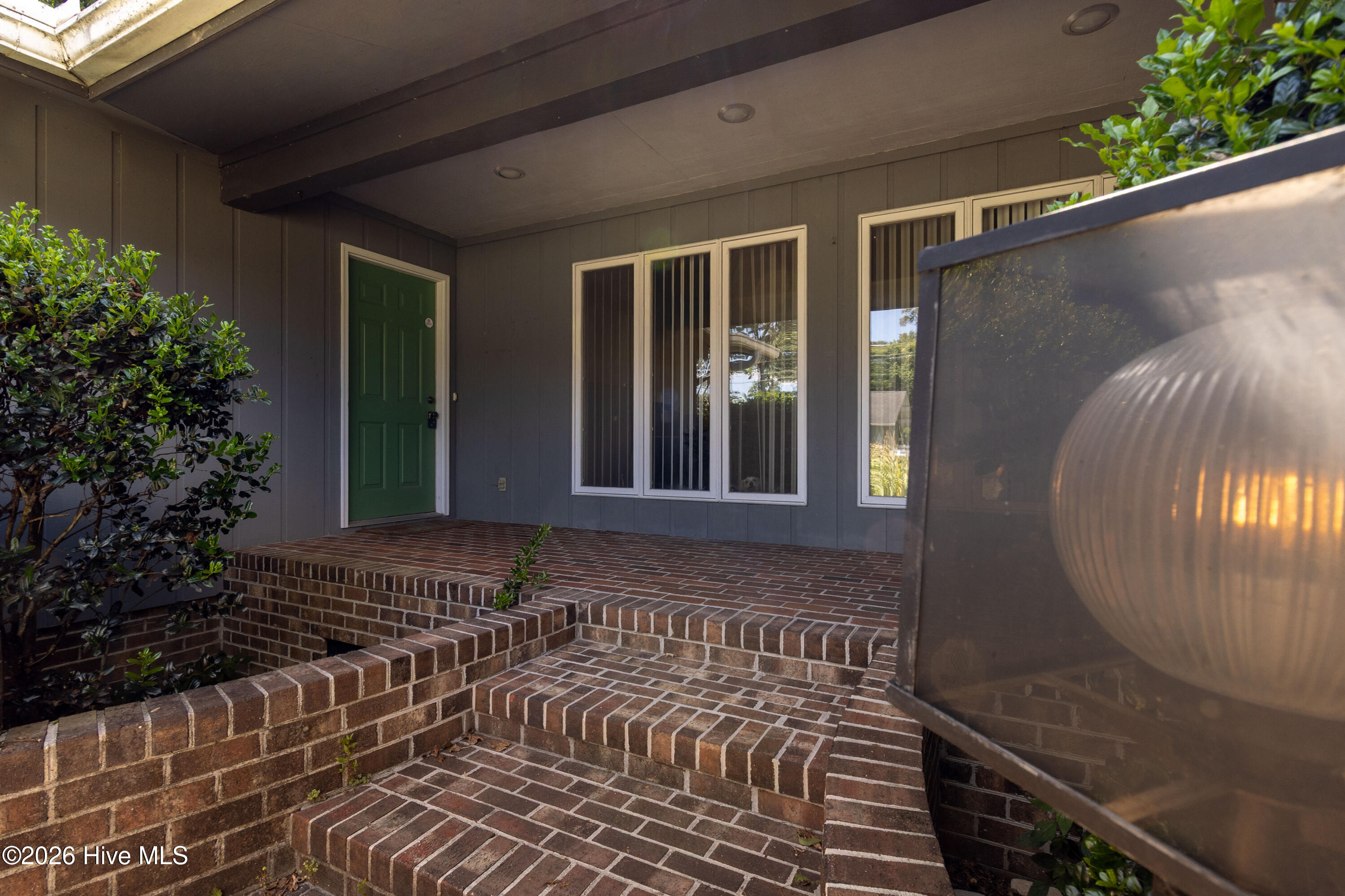 311 Country Club Drive Property Photo 4