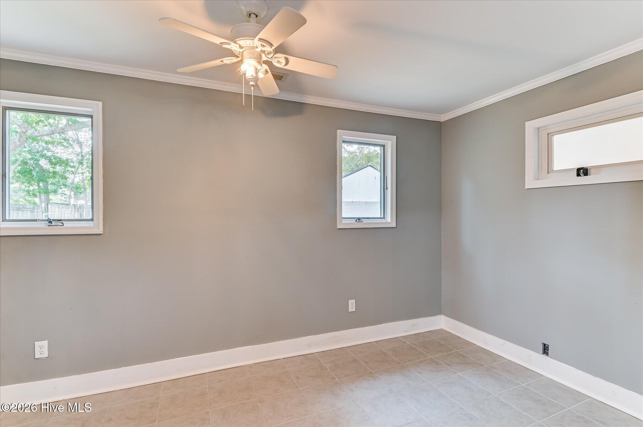 2721 Fleming Drive Property Photo 13