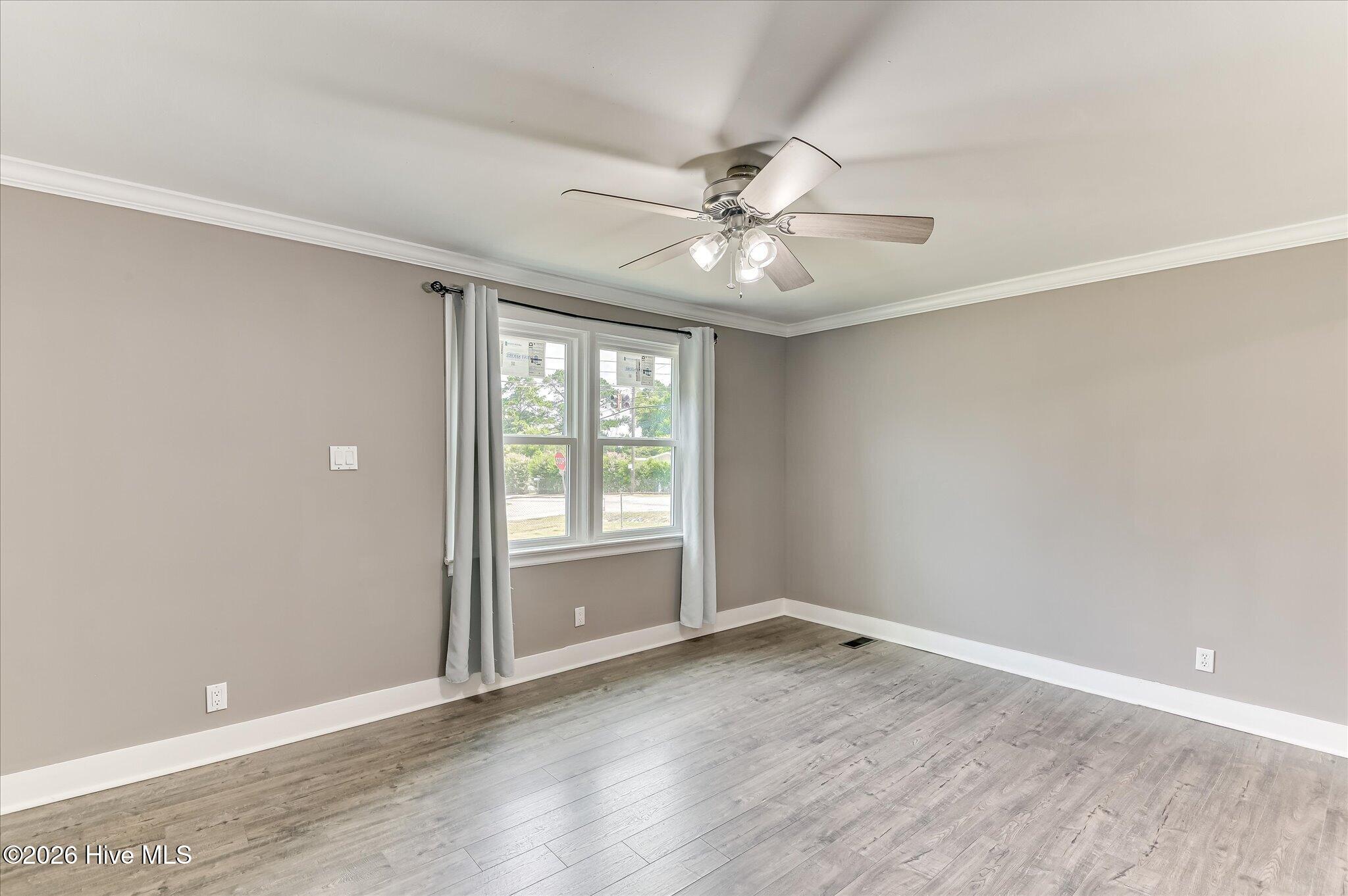 2721 Fleming Drive Property Photo 16