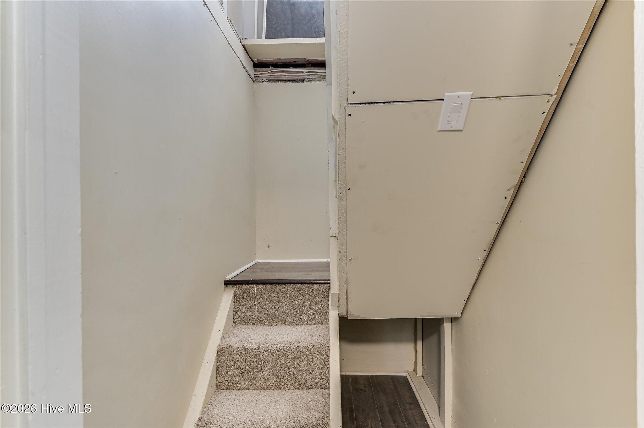 2721 Fleming Drive Property Photo 27