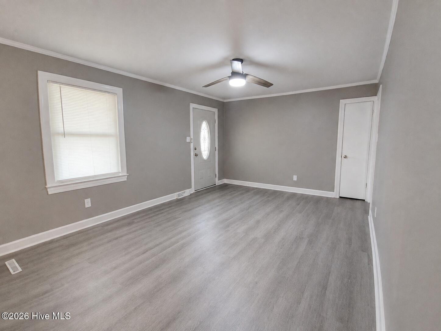 2576 Forrest Drive Property Photo 2
