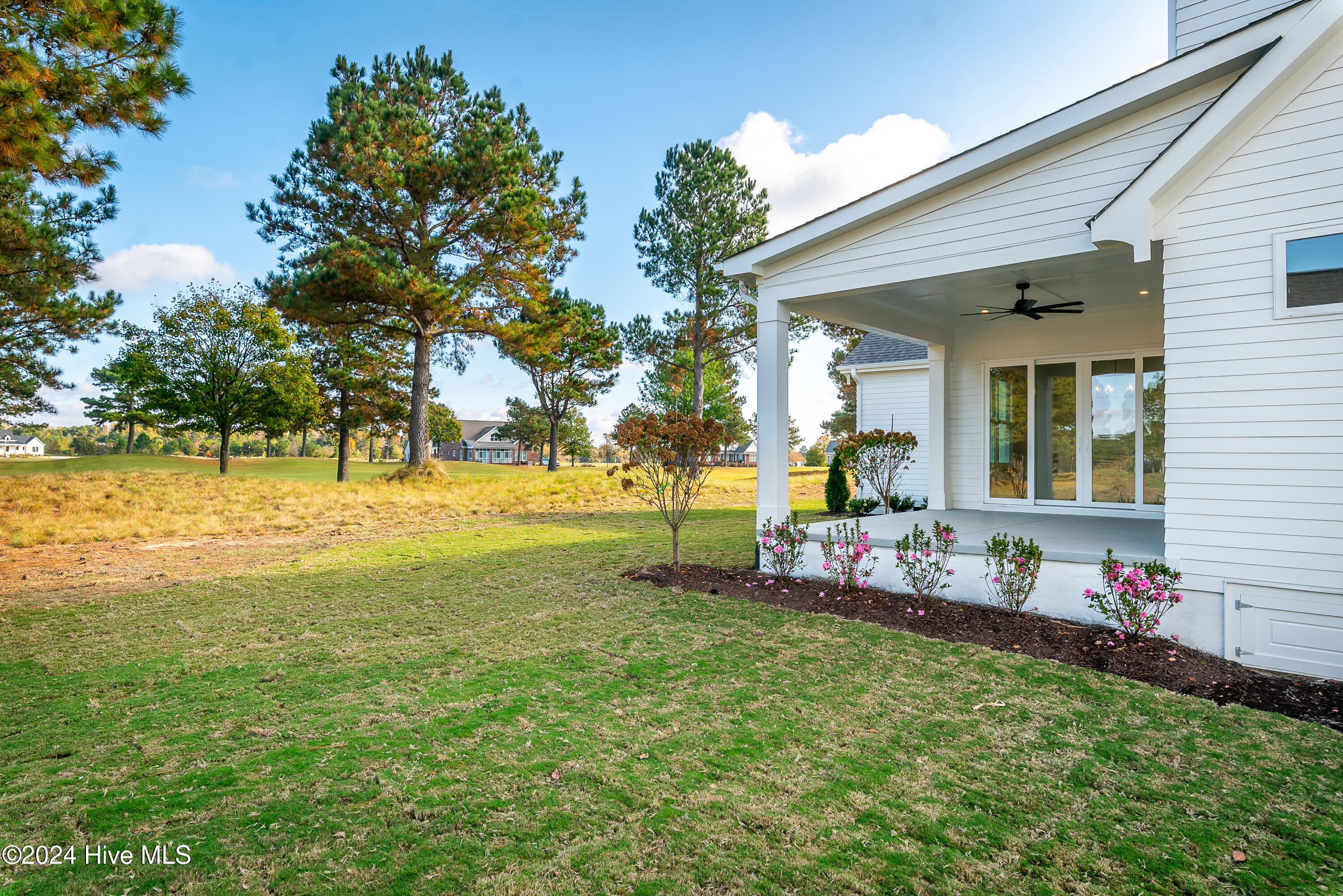 124 Pine Tree Point Property Photo 34