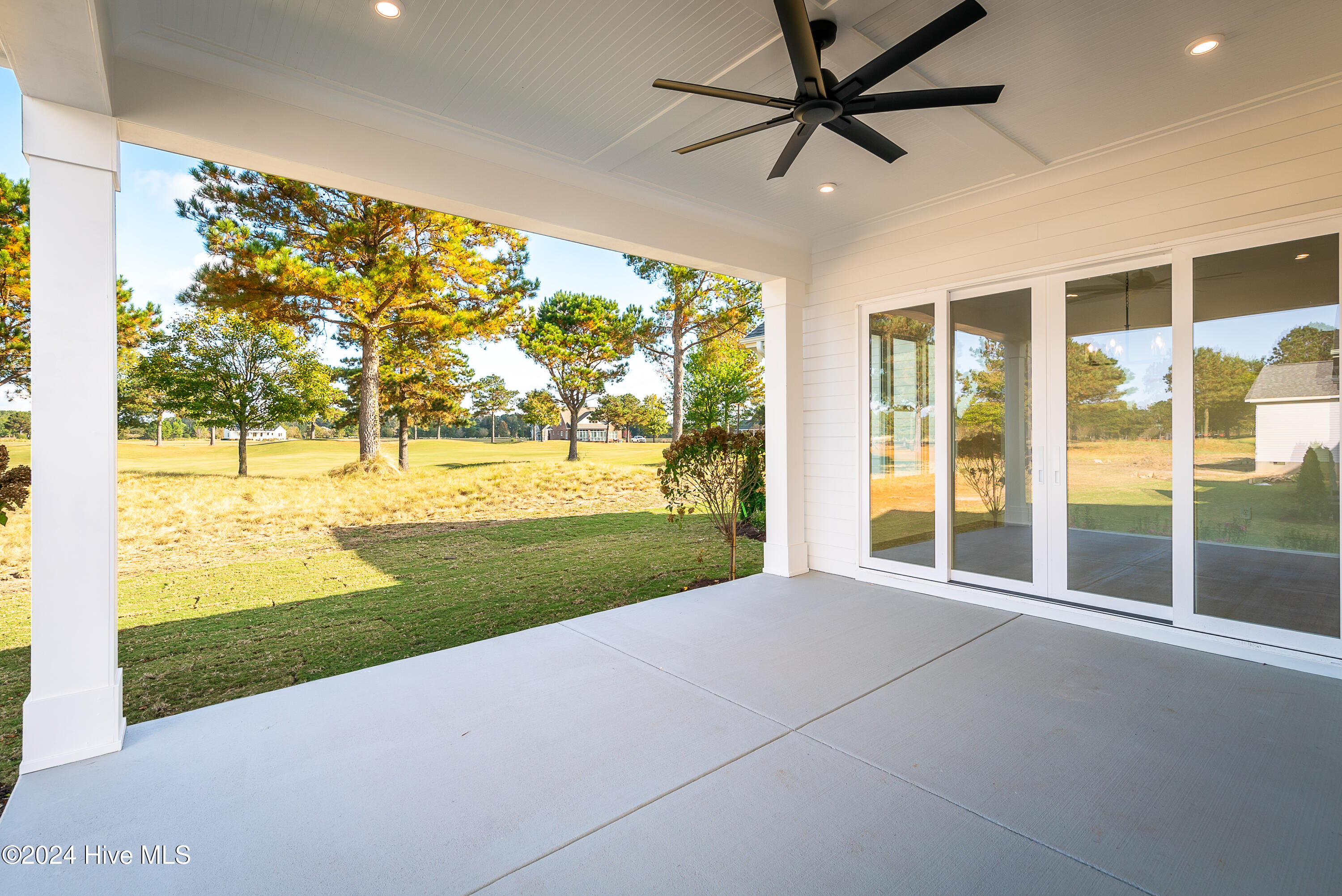 124 Pine Tree Point Property Photo 40