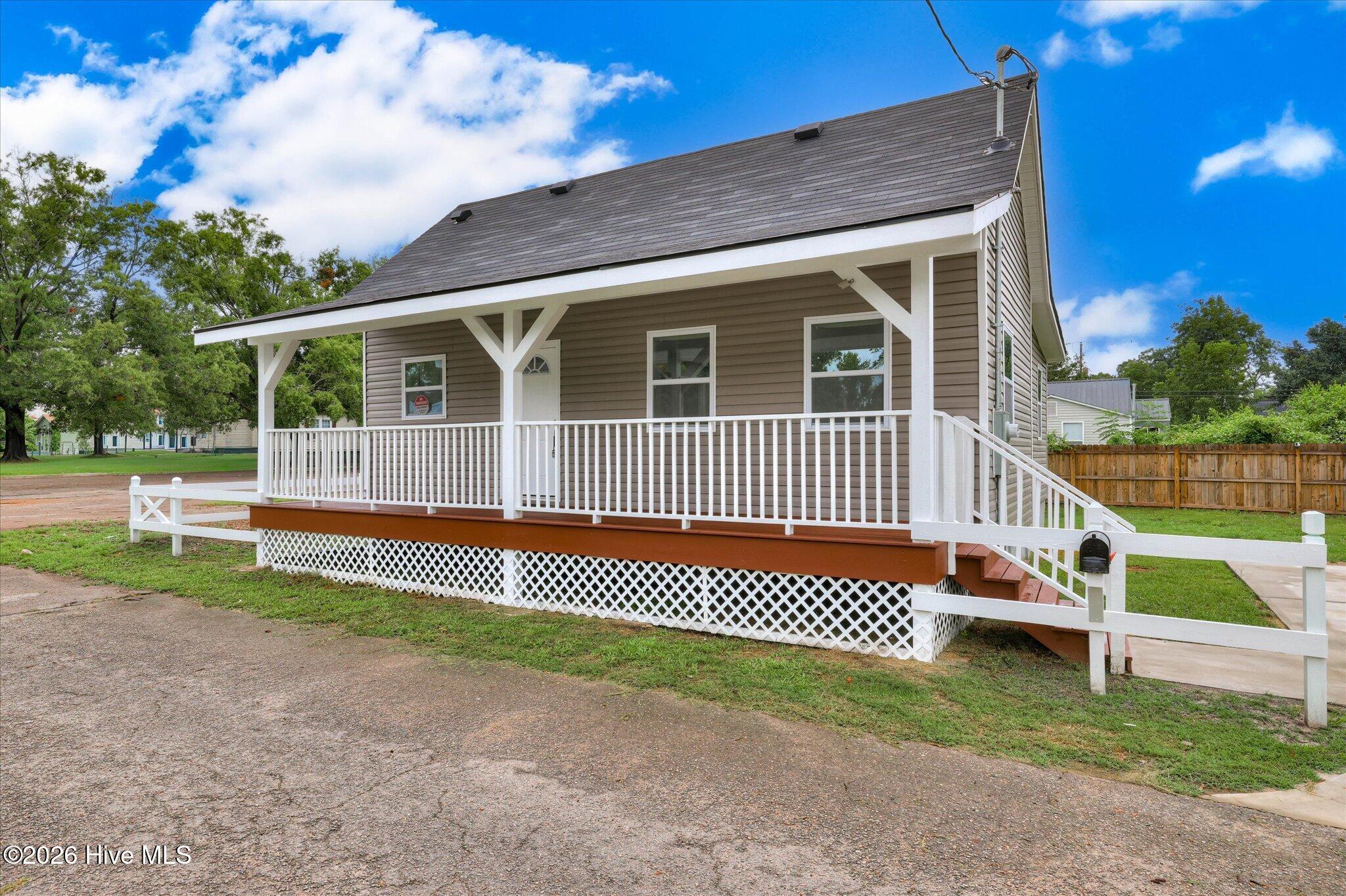 1843 Blairs Lane Property Photo 4