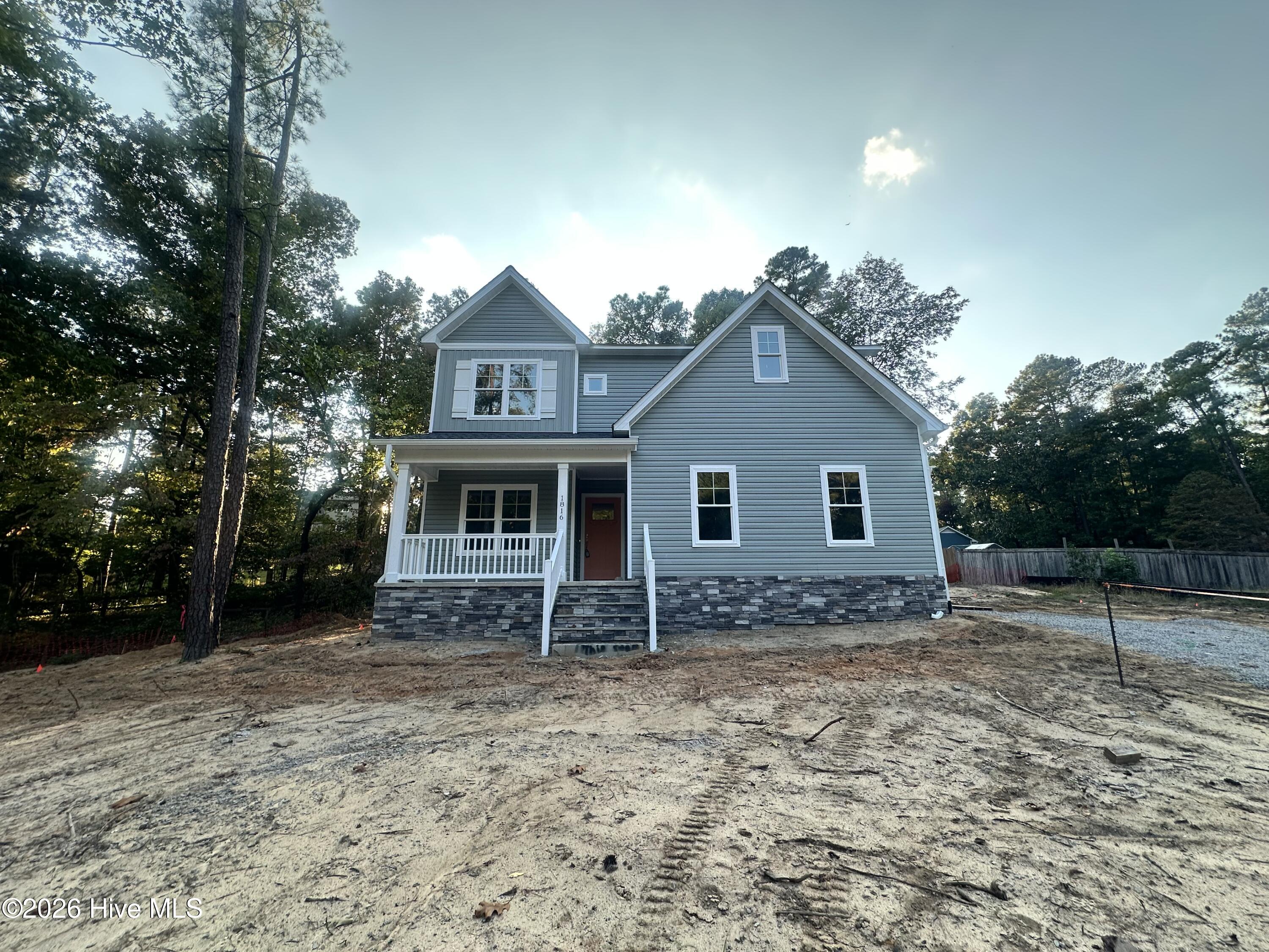 1816 E Indiana Avenue Property Photo 1