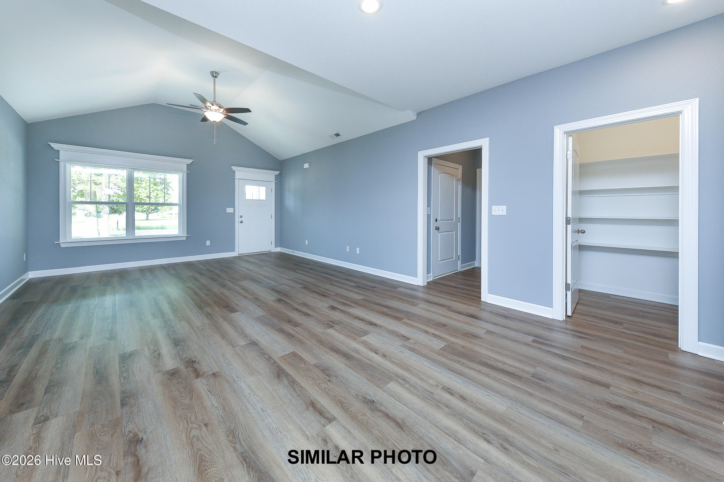 Mm Copper Run Loop Property Photo 2