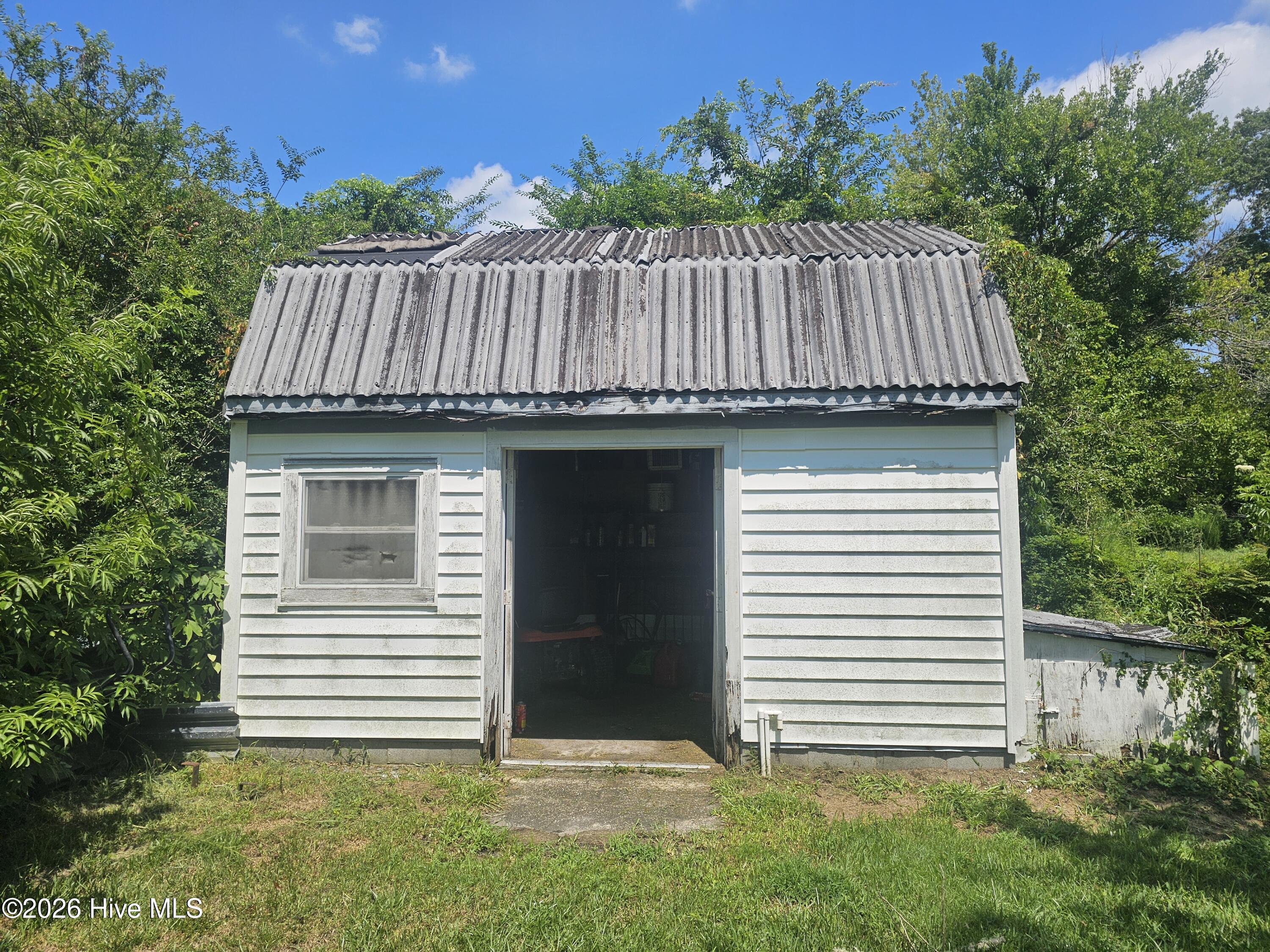 8248 Highway 70 Property Photo 4