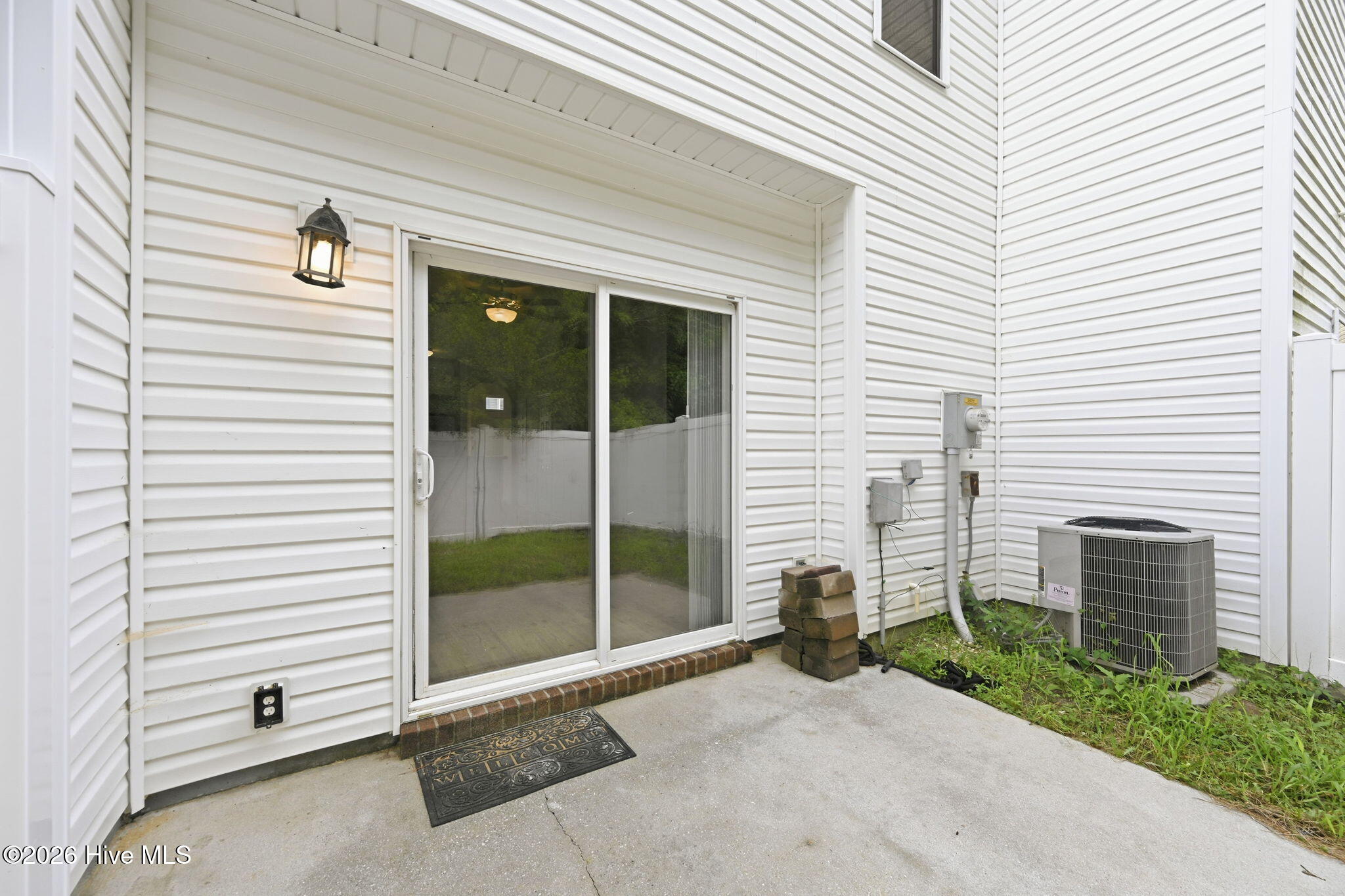 404 Glenhaven Lane Property Photo 11