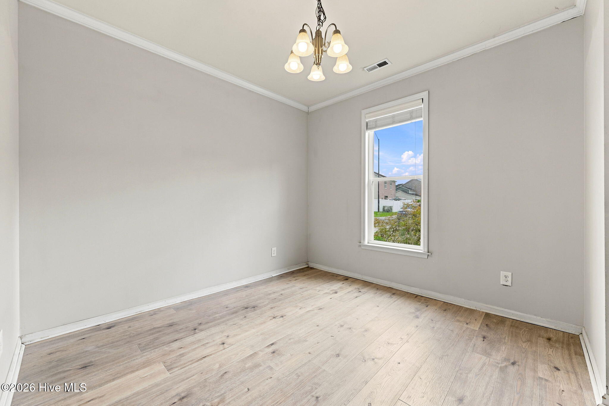 404 Glenhaven Lane Property Photo 13