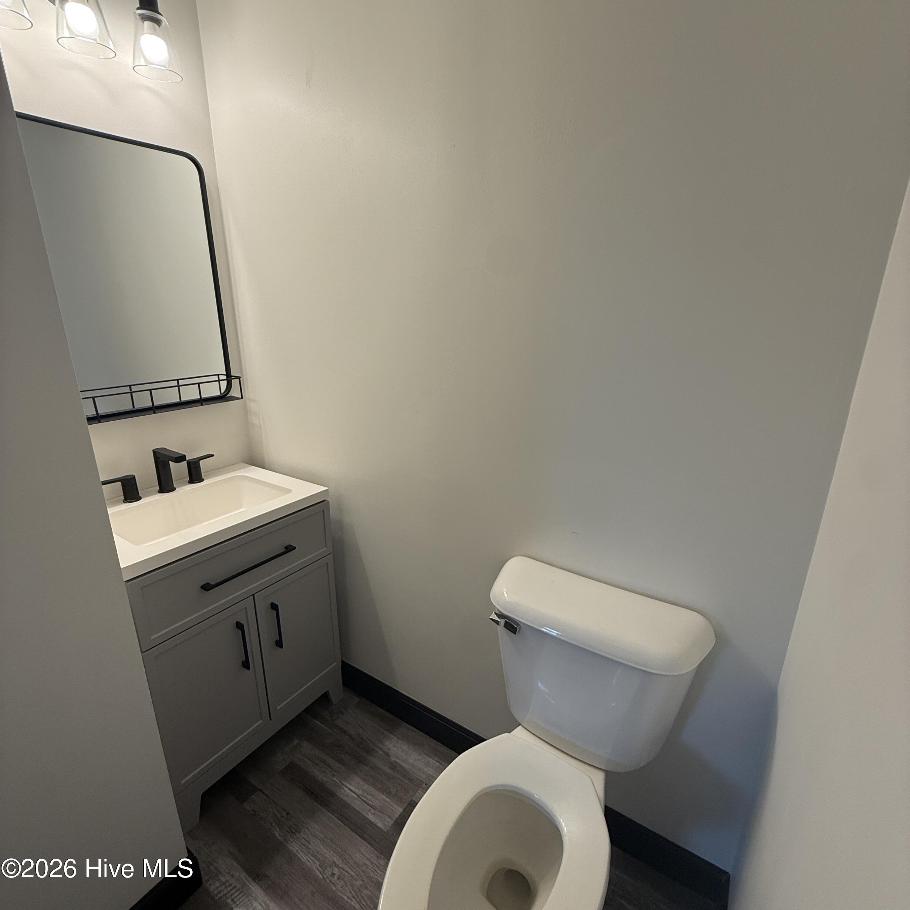 3273 Rocky Hock Road Property Photo 5