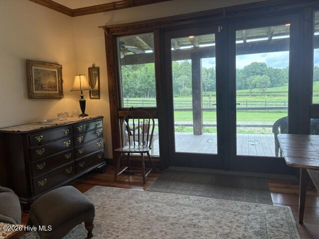 1527 W Castalia Road Property Photo 8