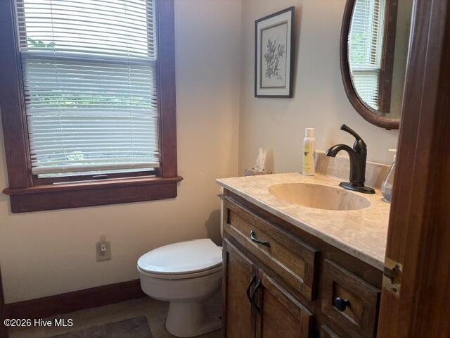 1527 W Castalia Road Property Photo 18